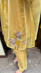 A line 3D patch organza coordset