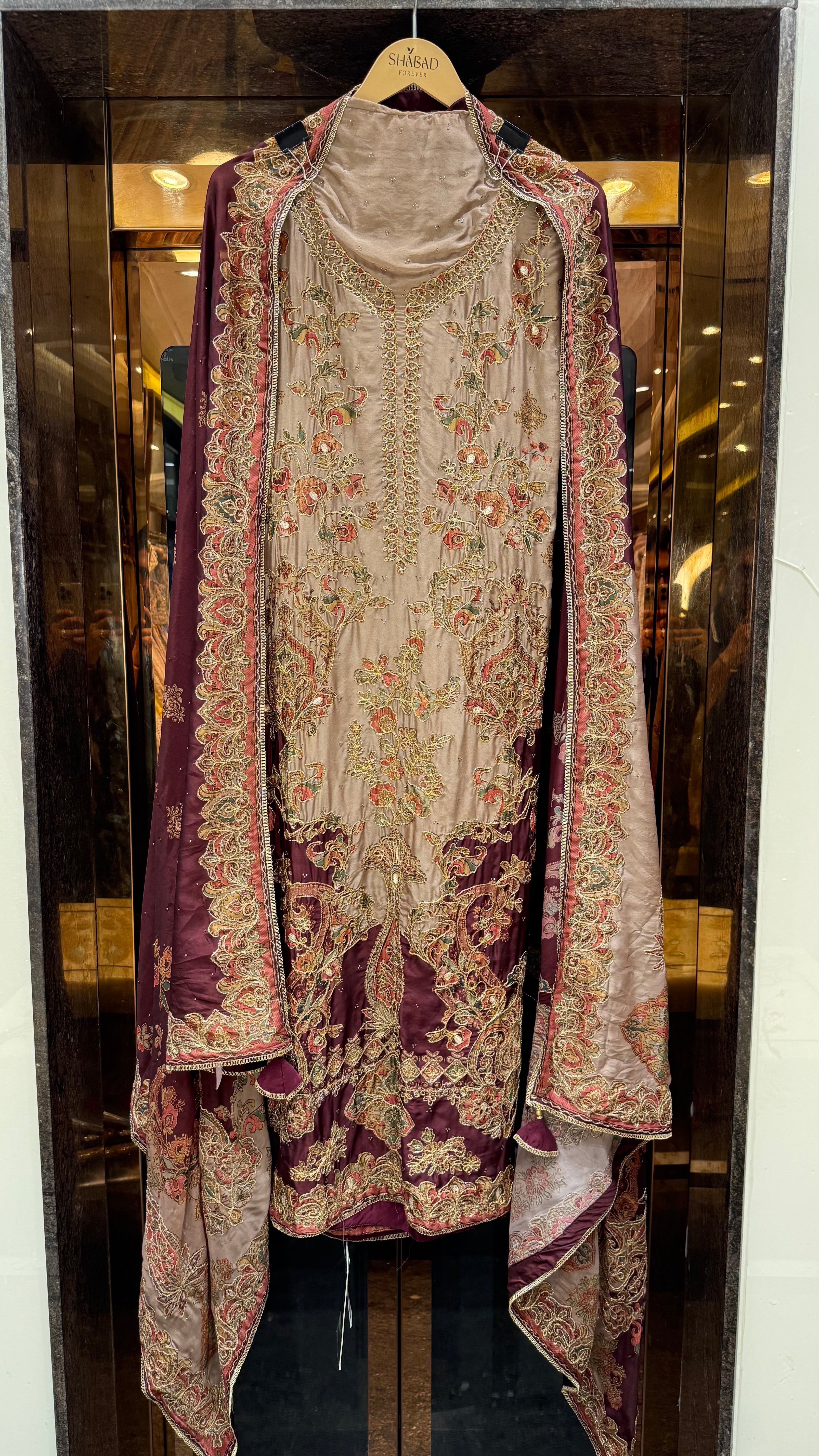 FIRDAUS UNSTITCHED SUIT
