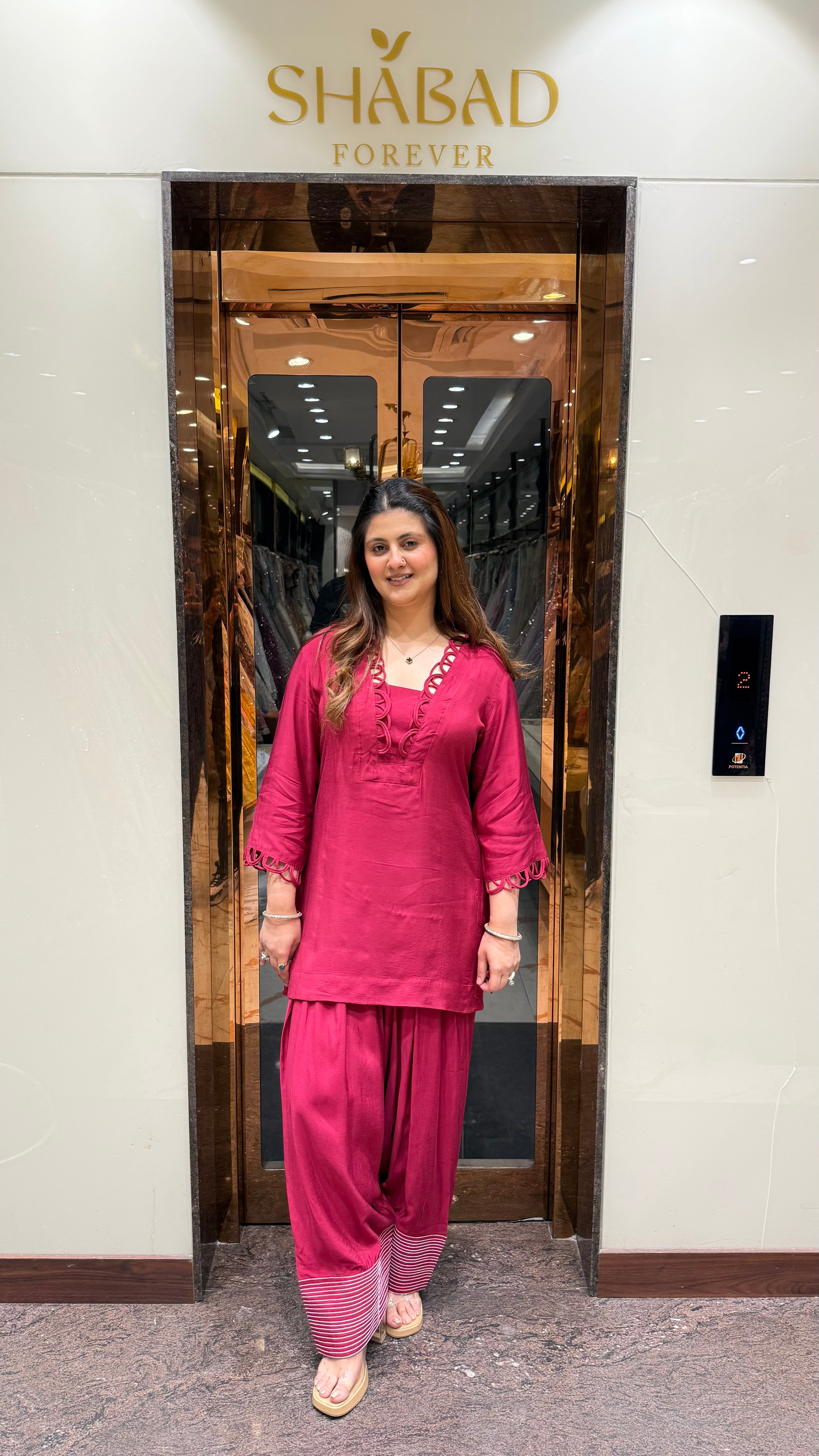 AURA FARSHI CO-ORD SET