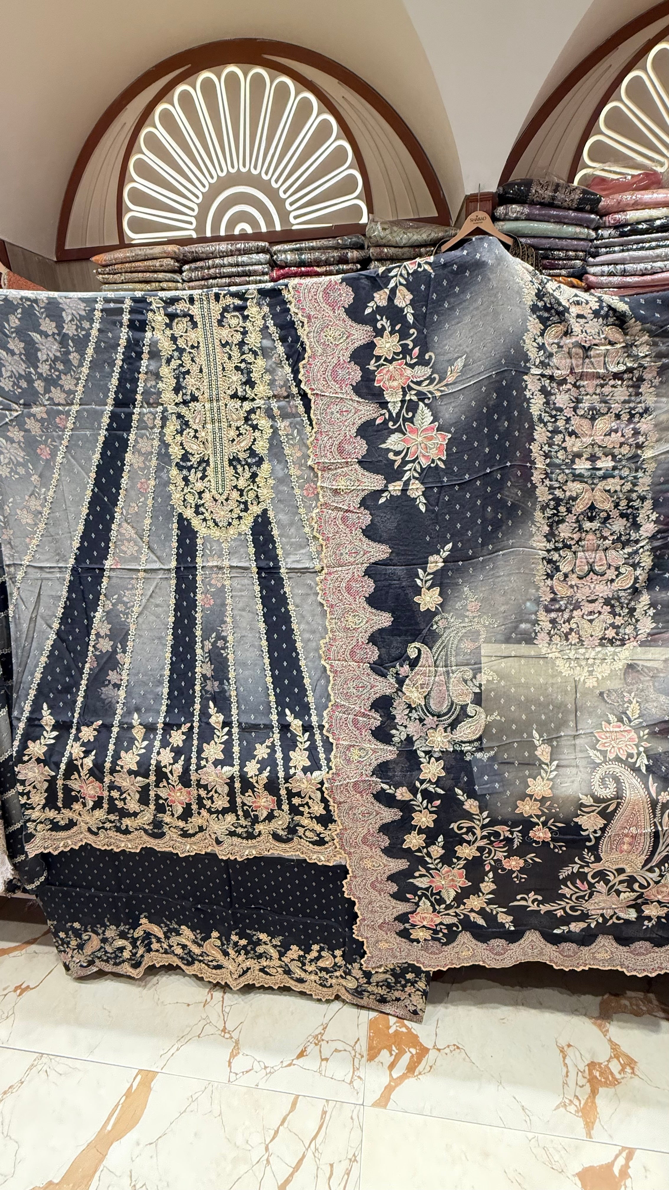 MEZBAAN CREPE ANARKALI