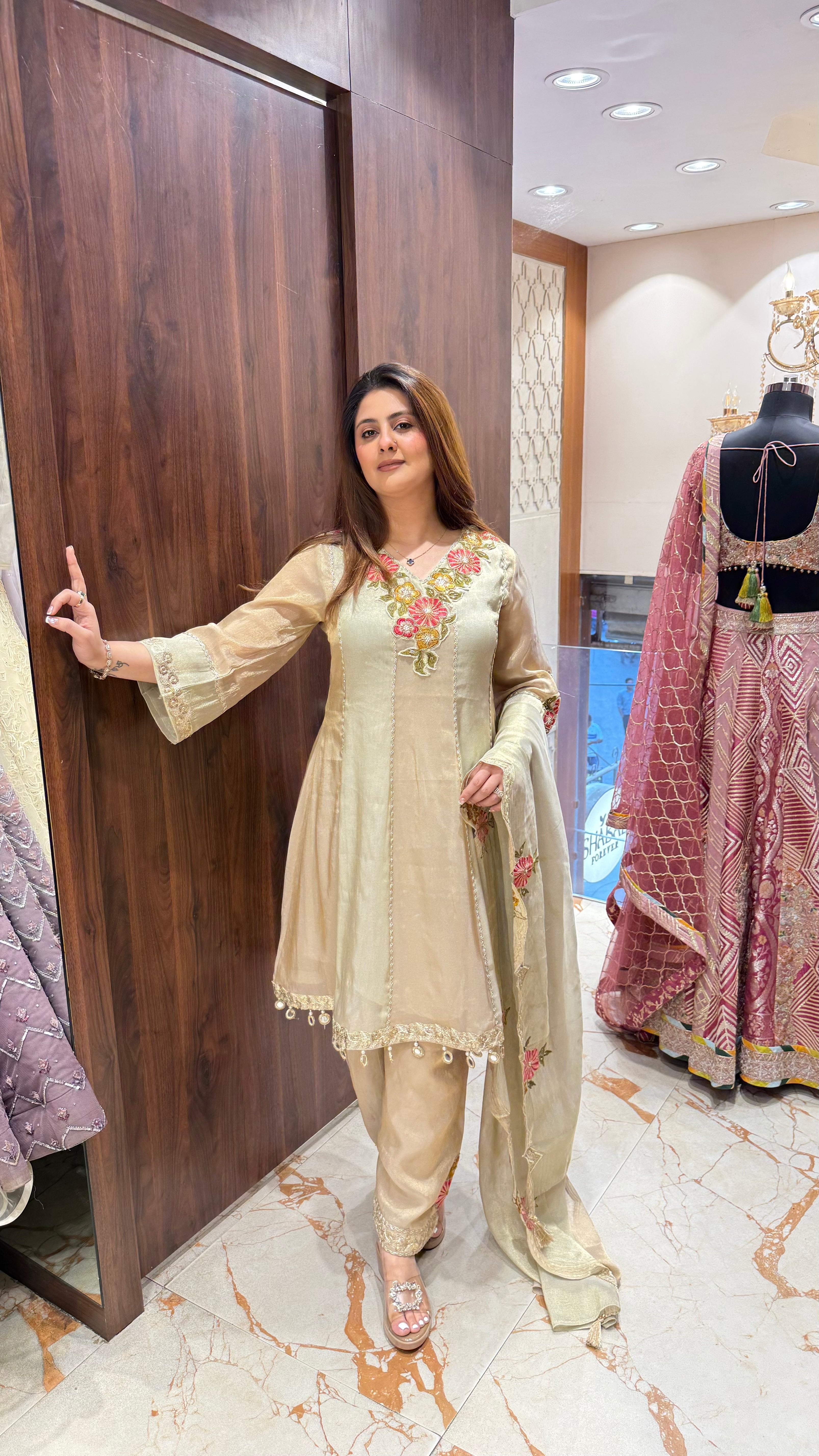 ANAIRA PEPLUM SUIT