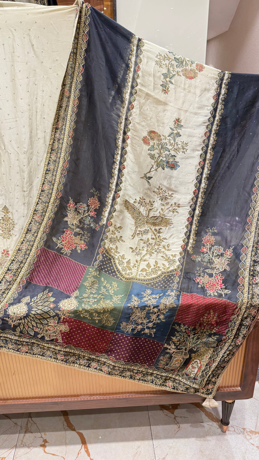 Mughal Bagh Pure Fabric Unstitched Suit