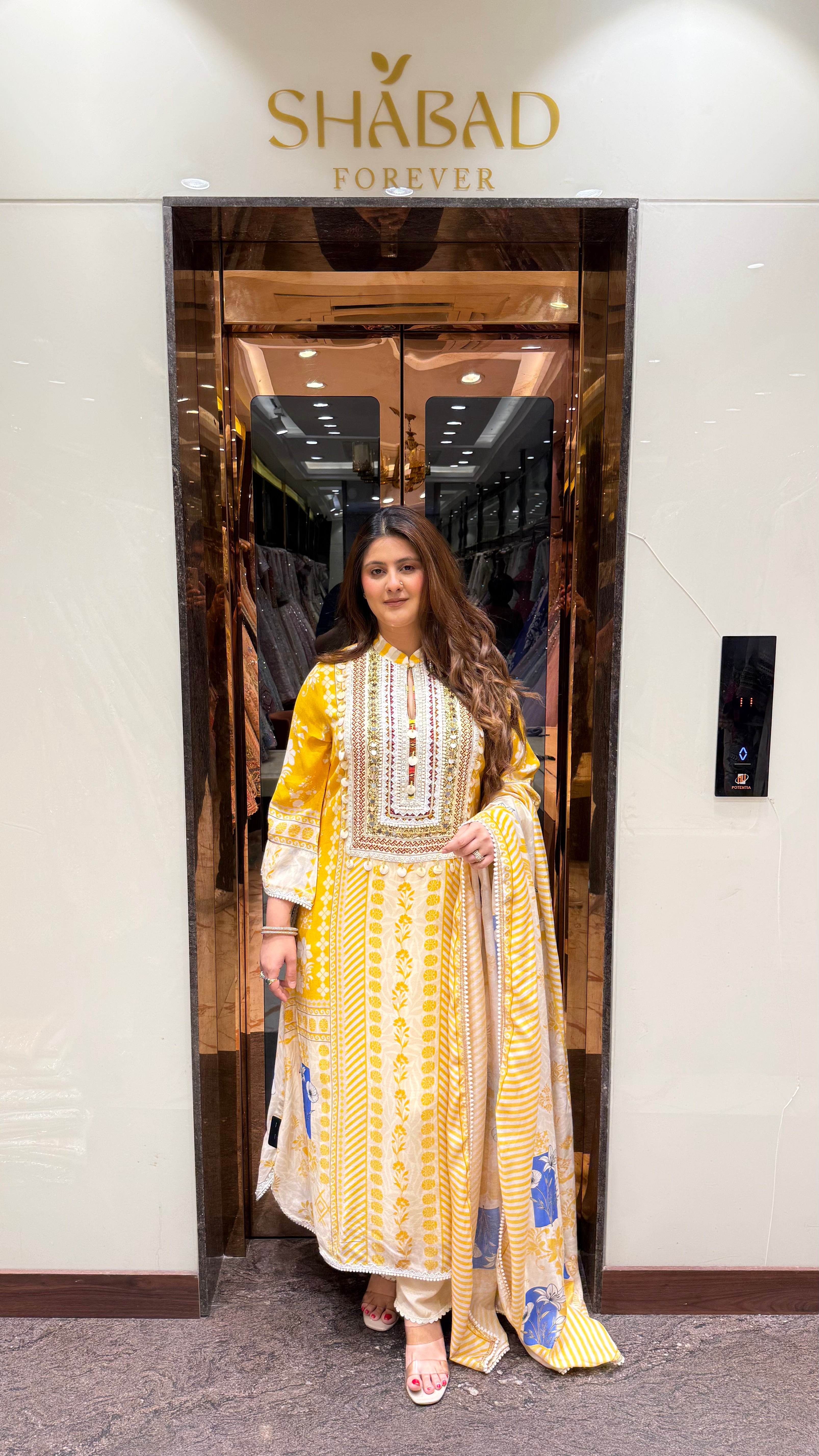 Zaria Muslin Cotton Pakistani Suit