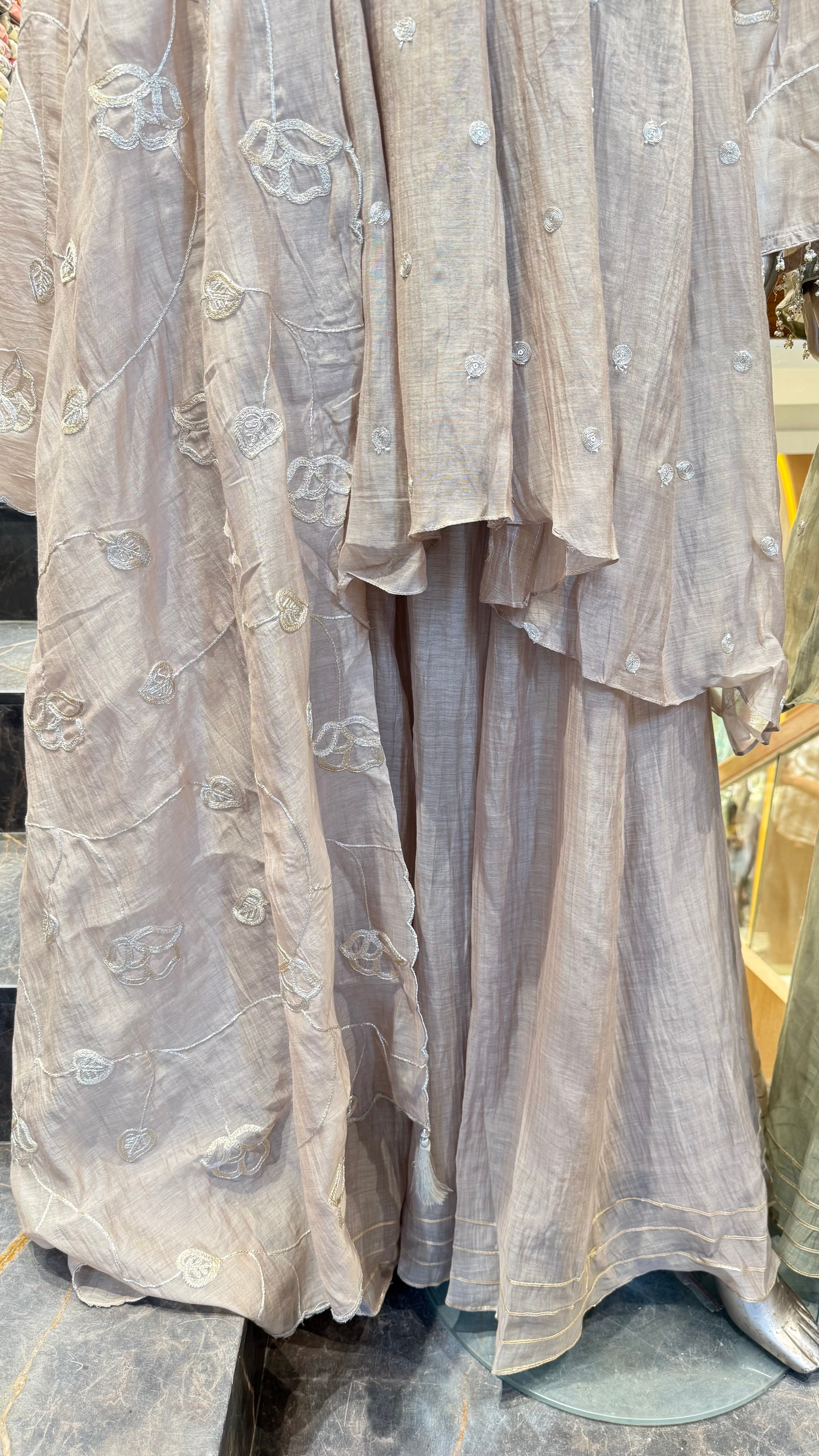 MUL LOW HIGH PEPLUM SHARARA SUIT