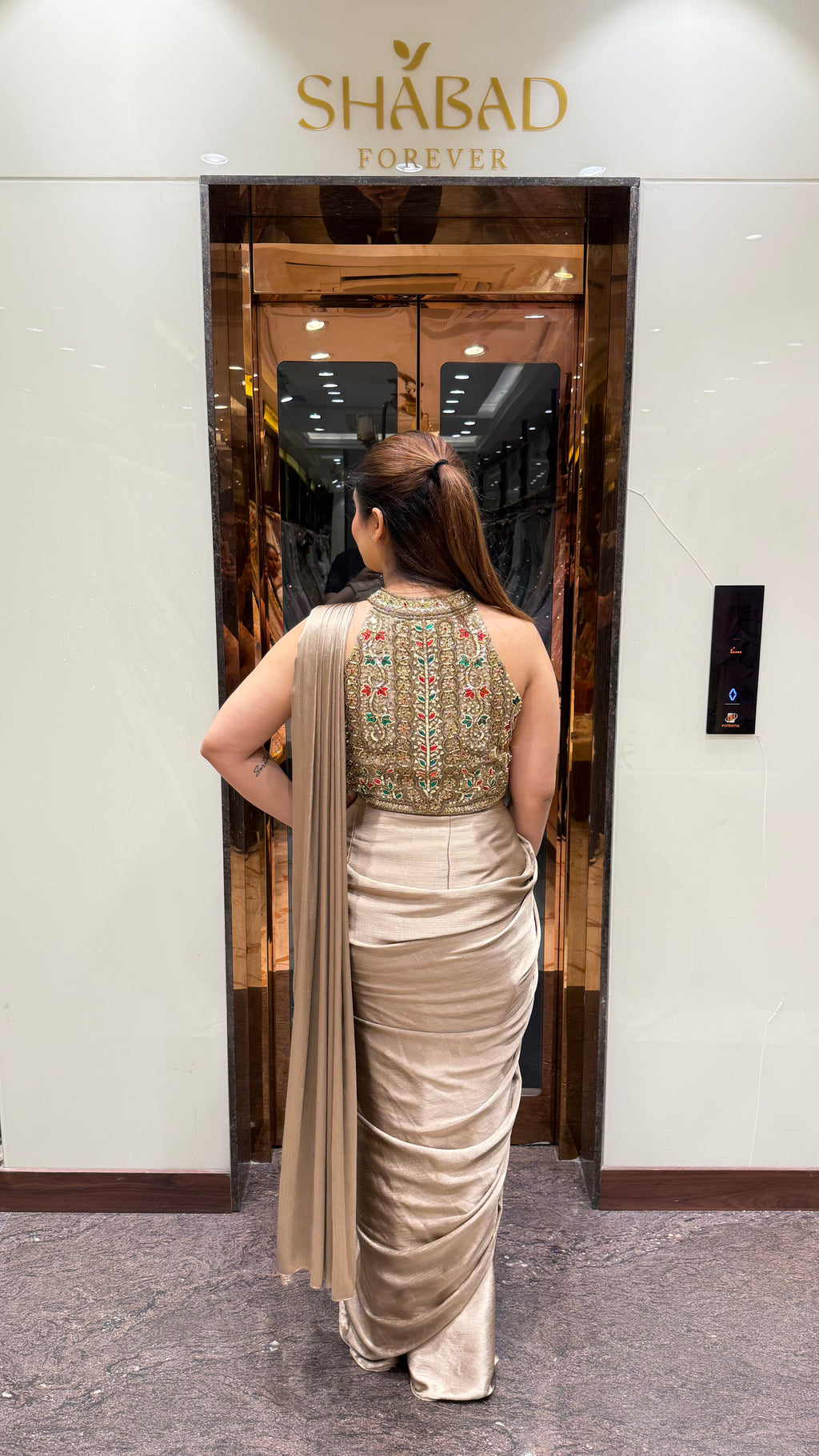 ZARINA HALTER NECK DRAPE SAREE