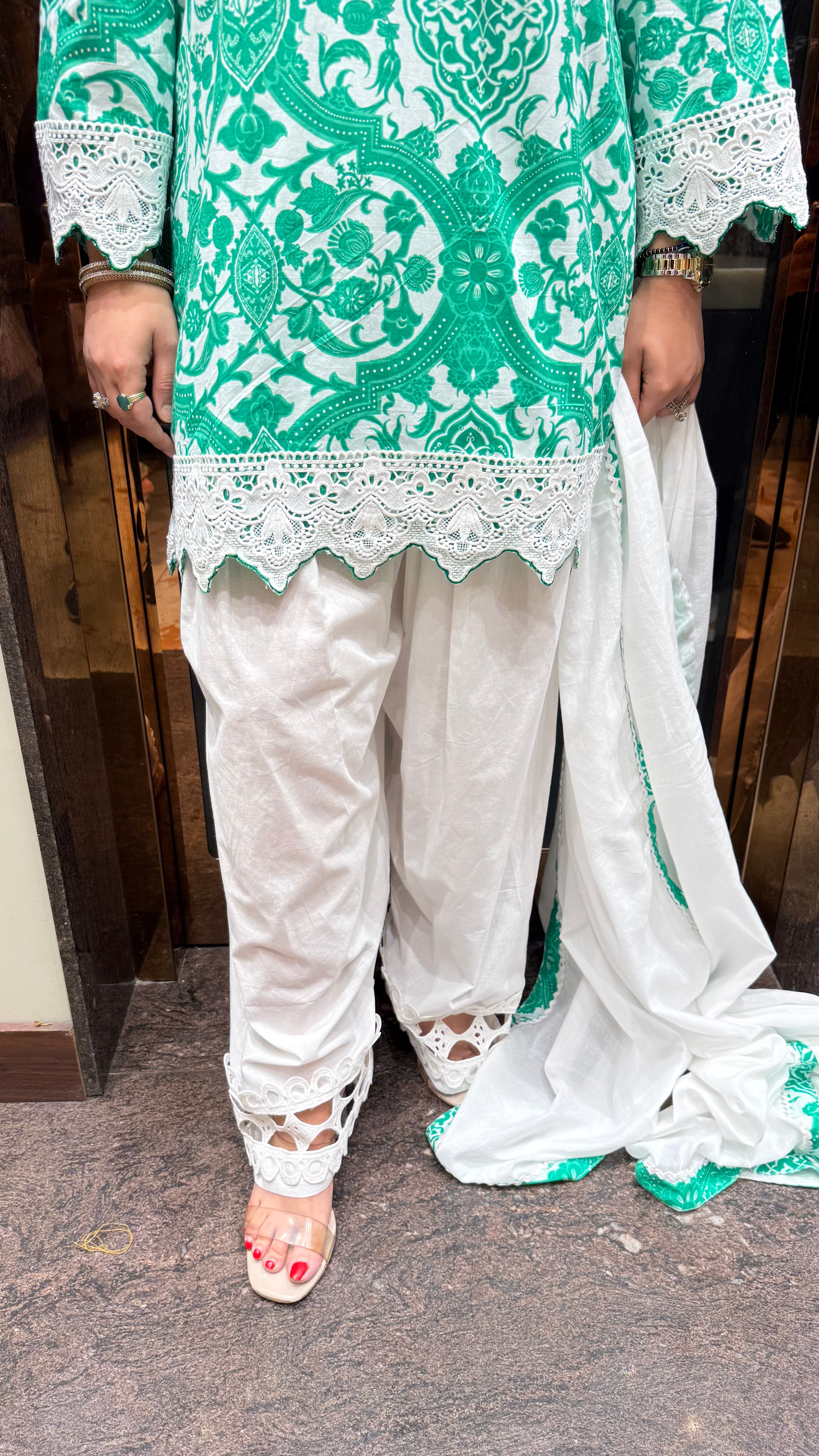 VIHANA FARSHI SALWAR SUIT