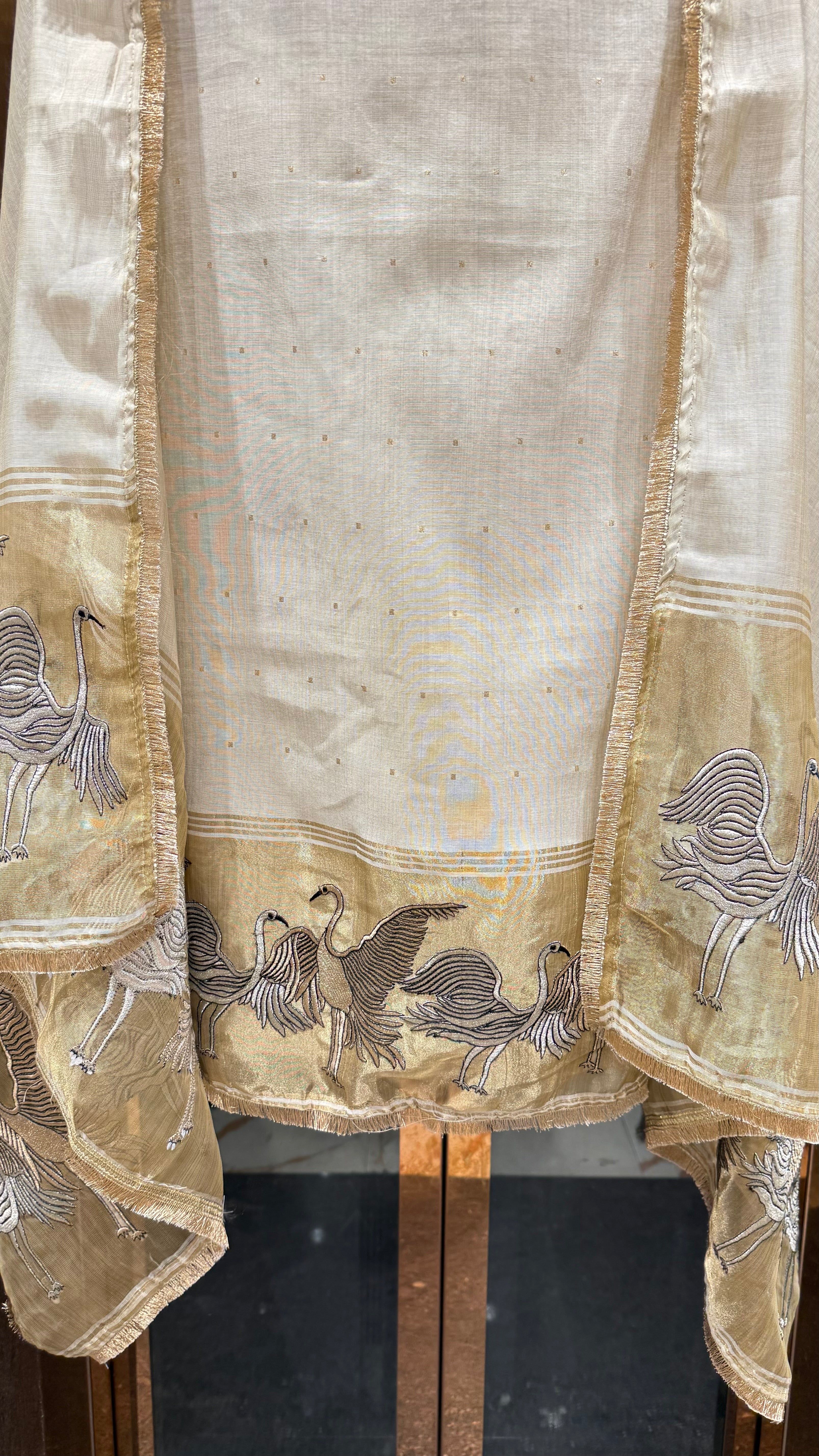 KEVA UNSTITCHED SUIT
