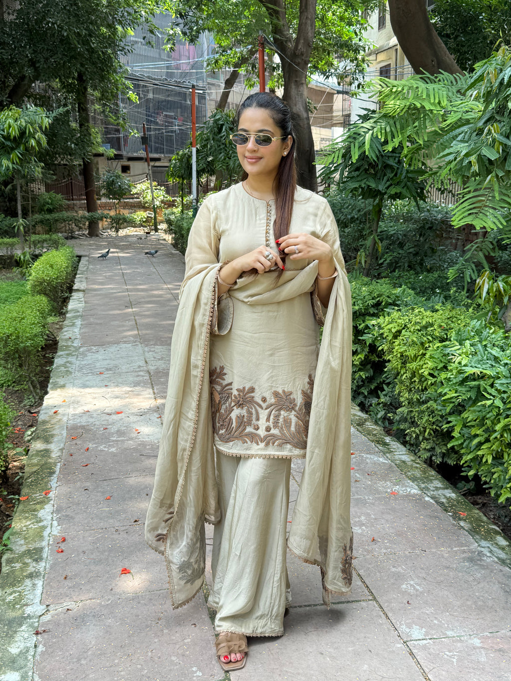 DESERT PALM ORGANZA UNSTITCHED SUIT
