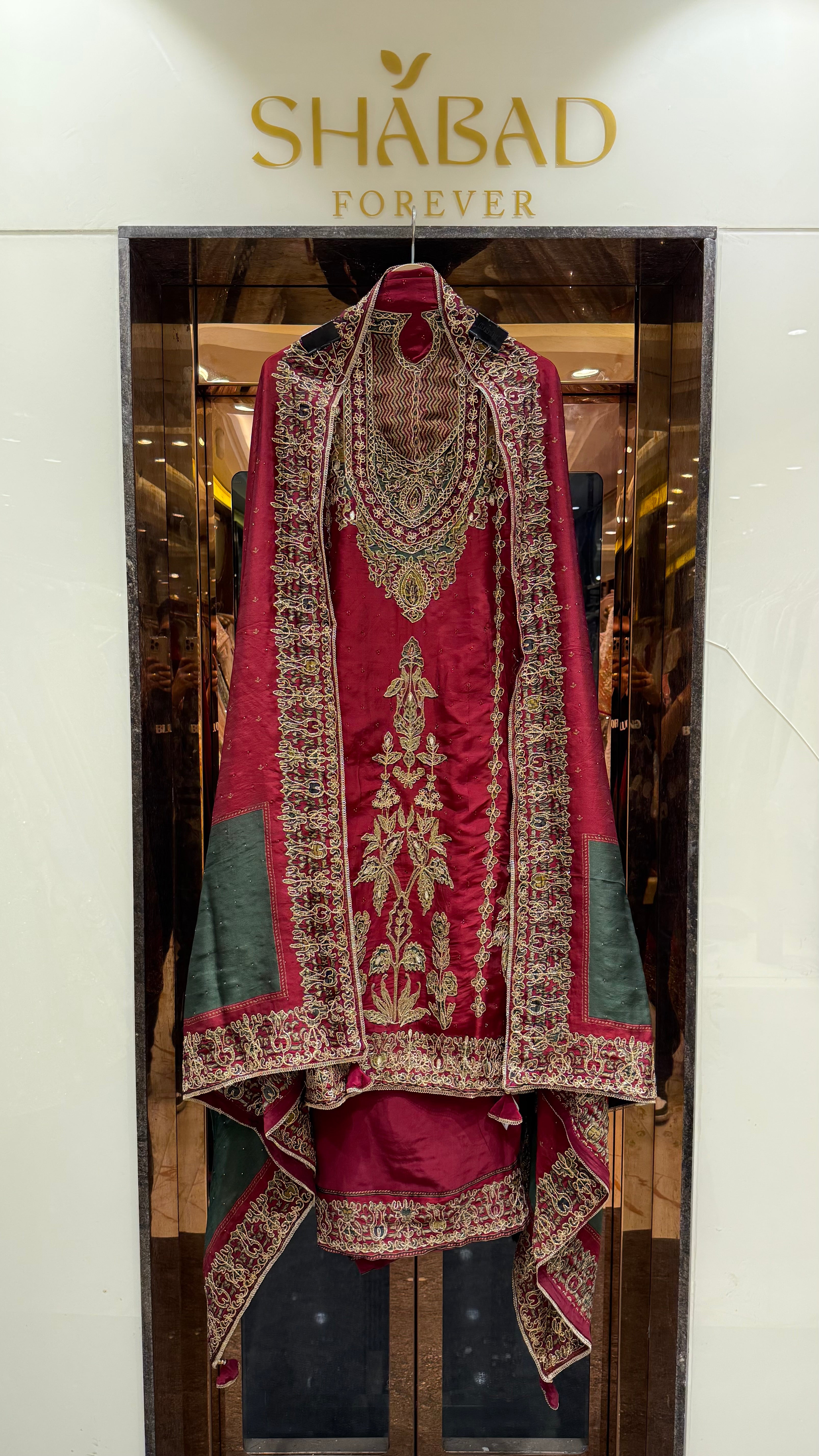 MISHU UNSTITCHED SUIT