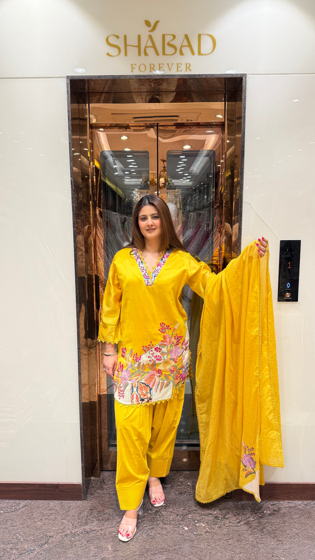 PHULKARI THREAD EMBROIDERED SUIT