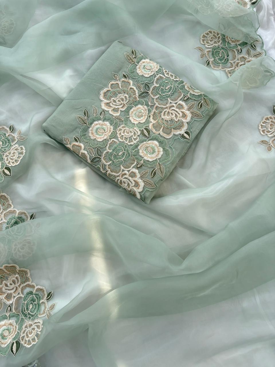 GUL E NOOR Organza Unstitched Suit