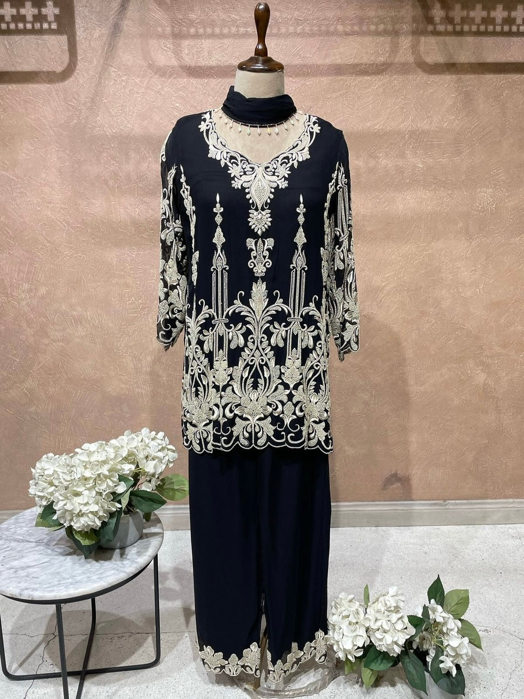 PEARL POP EMBROIDERED SUIT