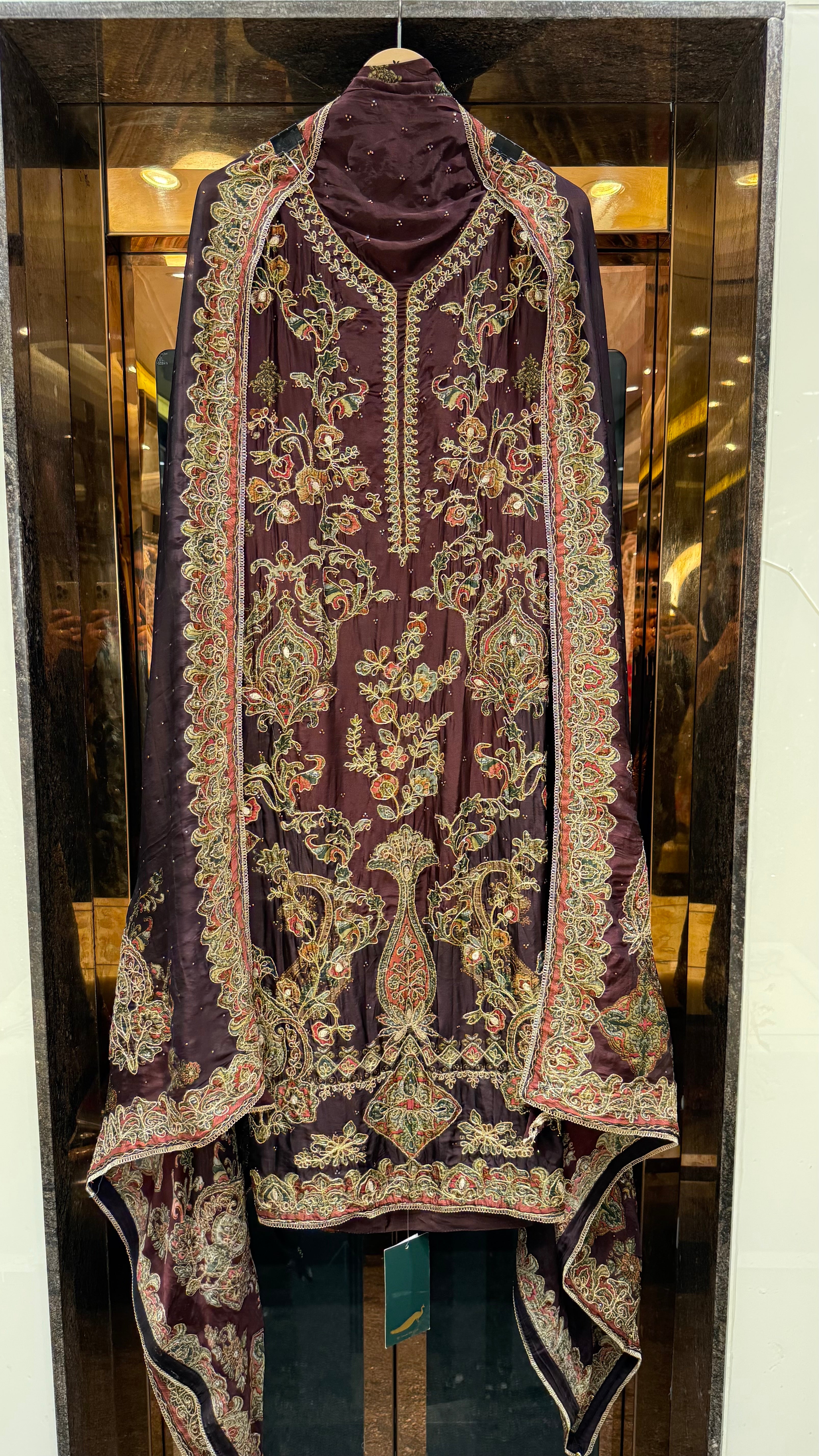 FIRDAUS UNSTITCHED SUIT