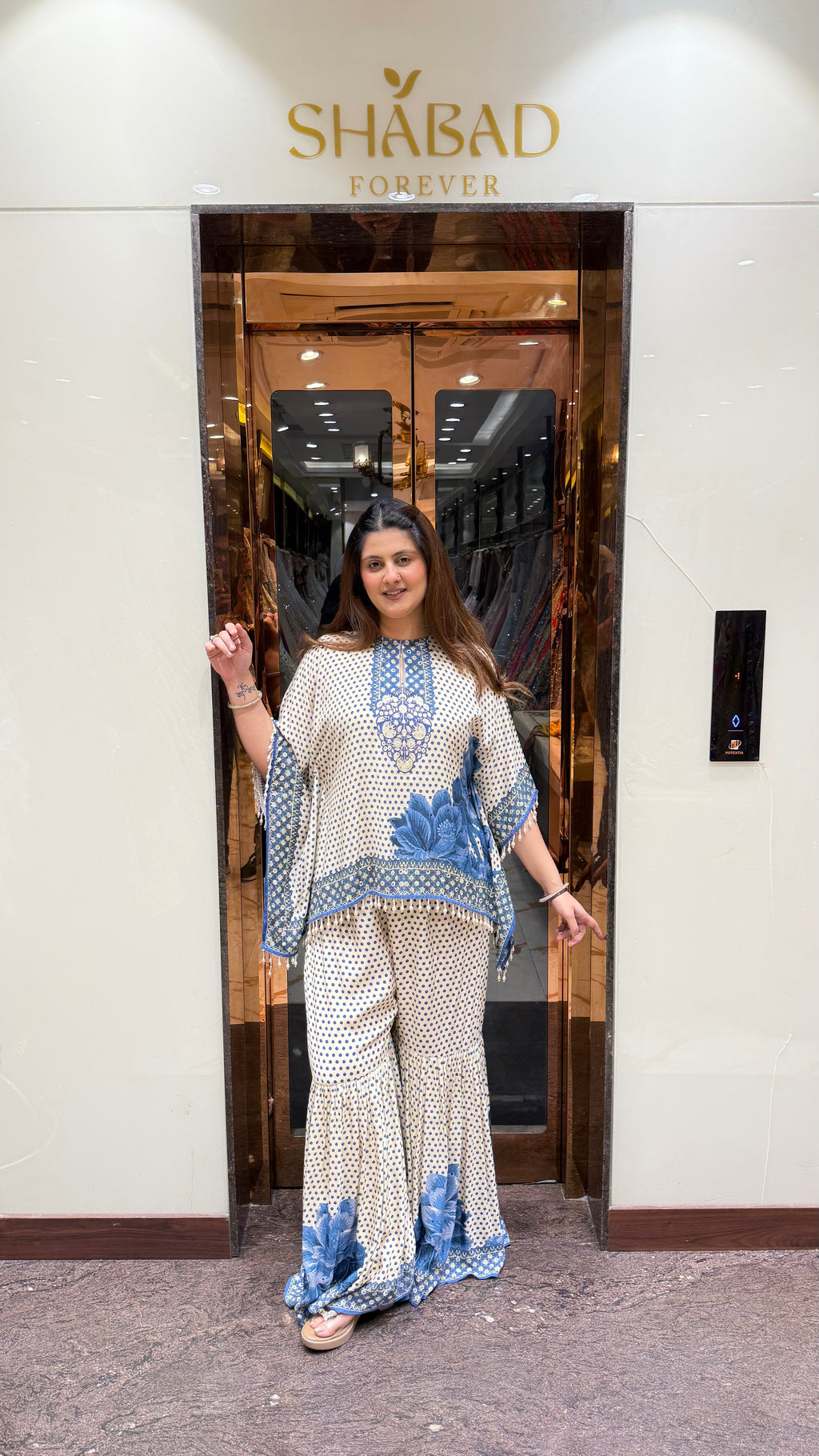 NEELE PHUL KAFTAN GHARARA SET