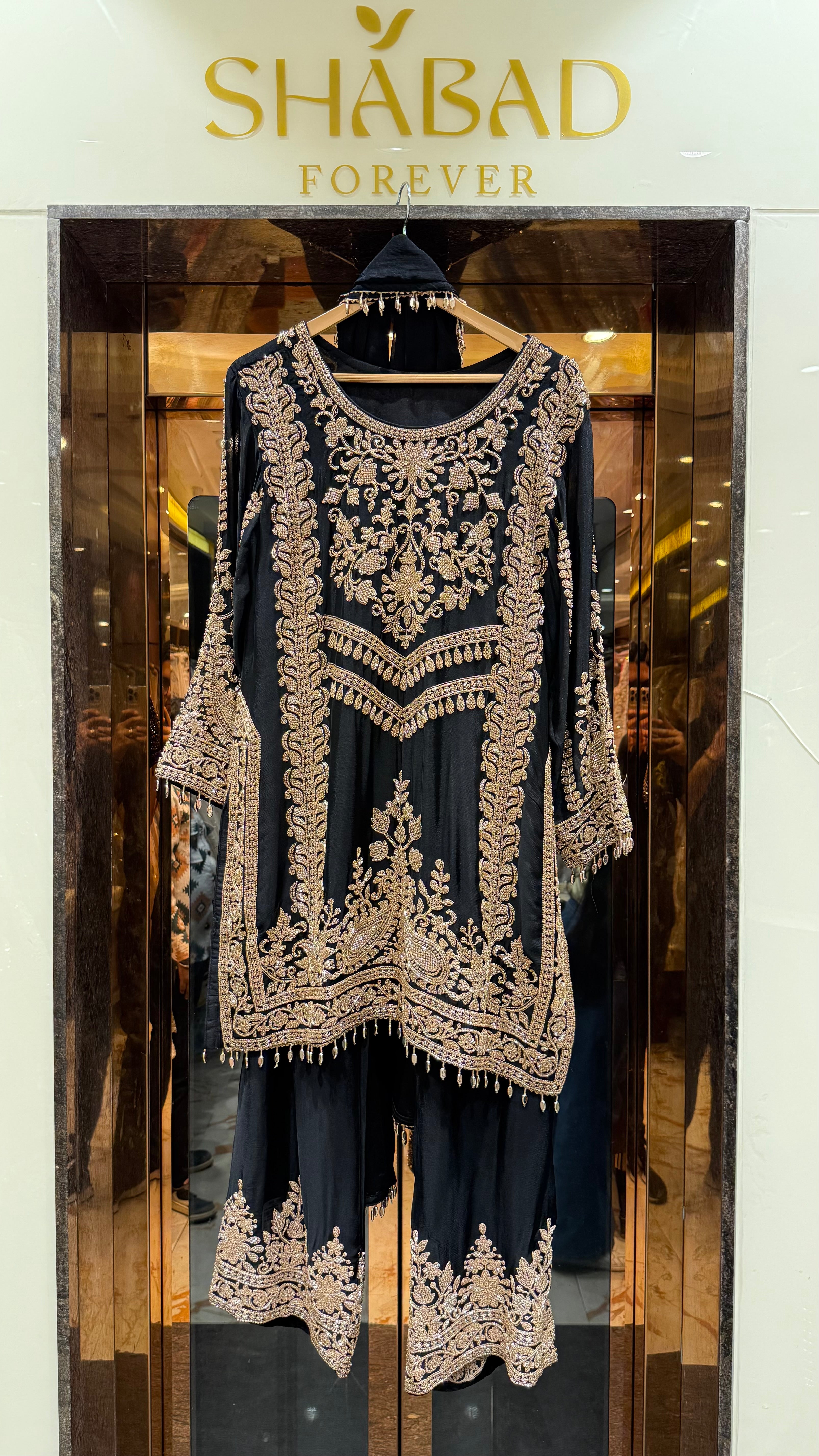 SHAHI NOOR PALAZZO SUIT SET