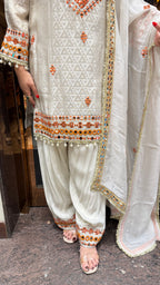 Colourpop Mirror Farshi Salwar Suit