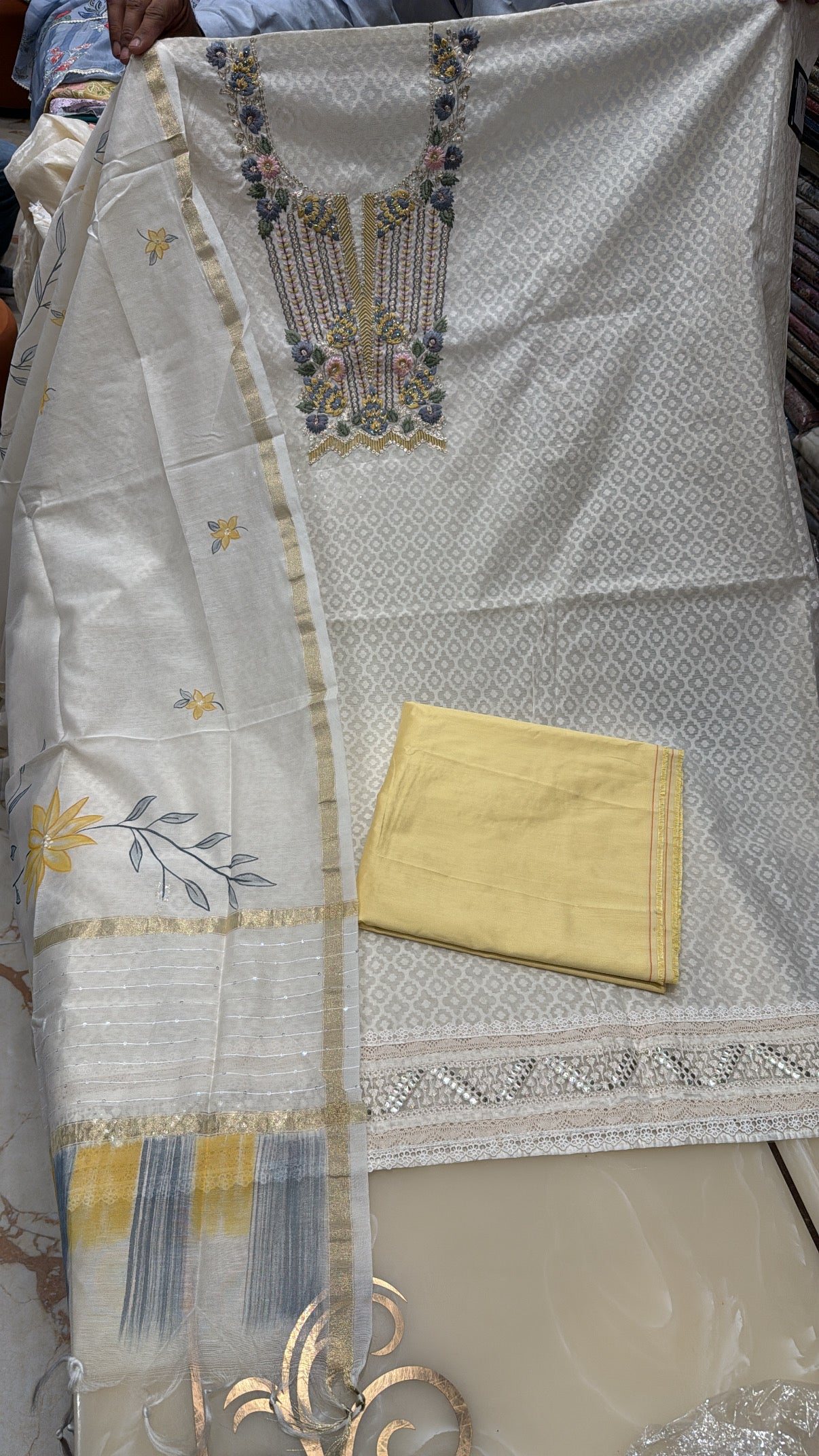 Contrast Maheshwari Cotton Suit