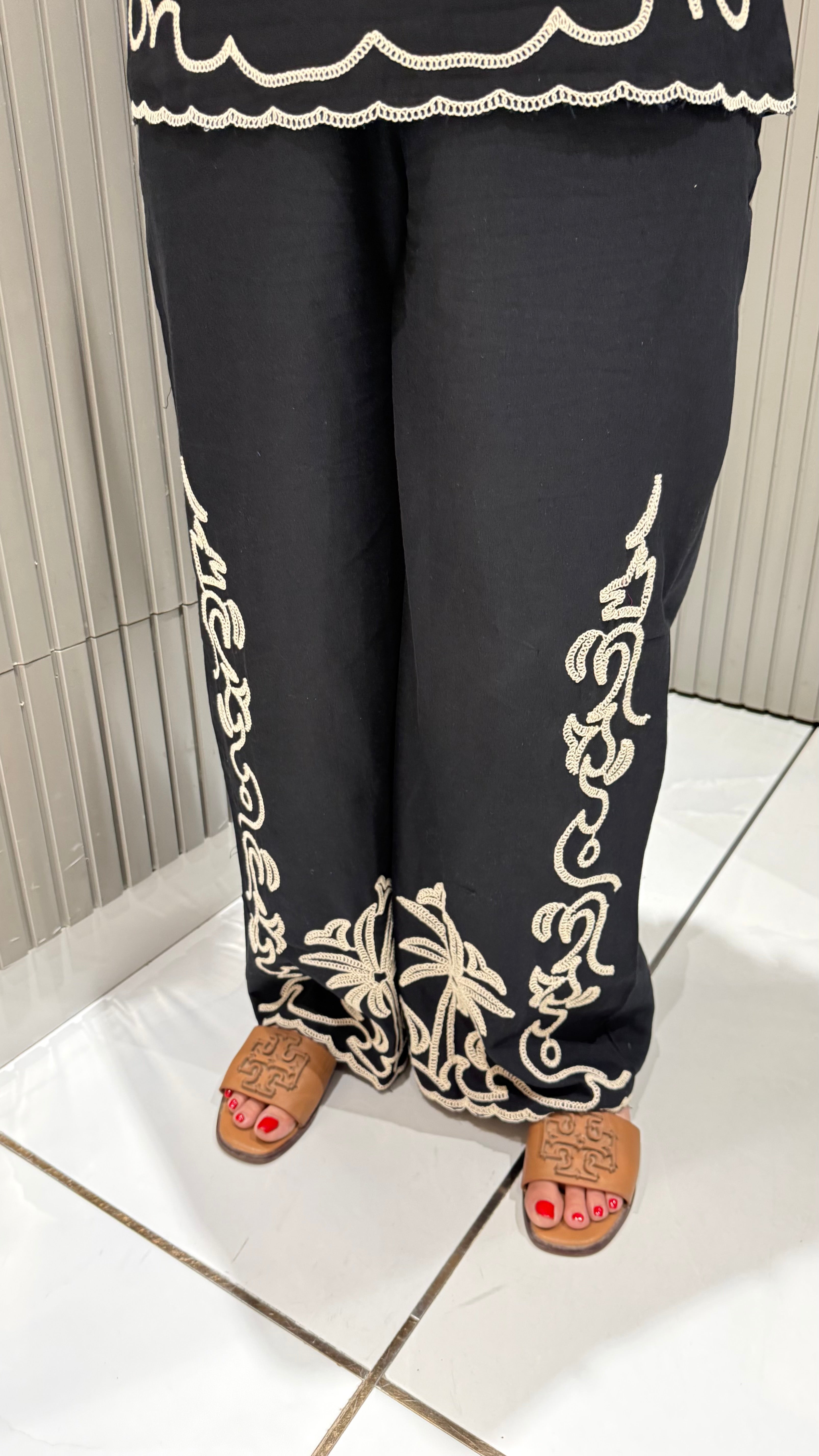 NISH CUT SLEEVE CO-ORDSET ( Sleeves Can Be Attached )