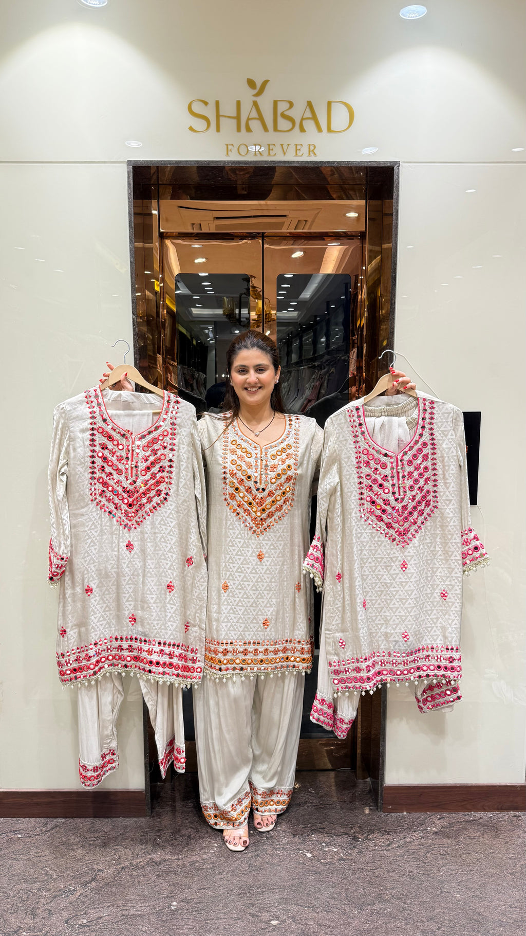 Colourpop Mirror Farshi Salwar Suit