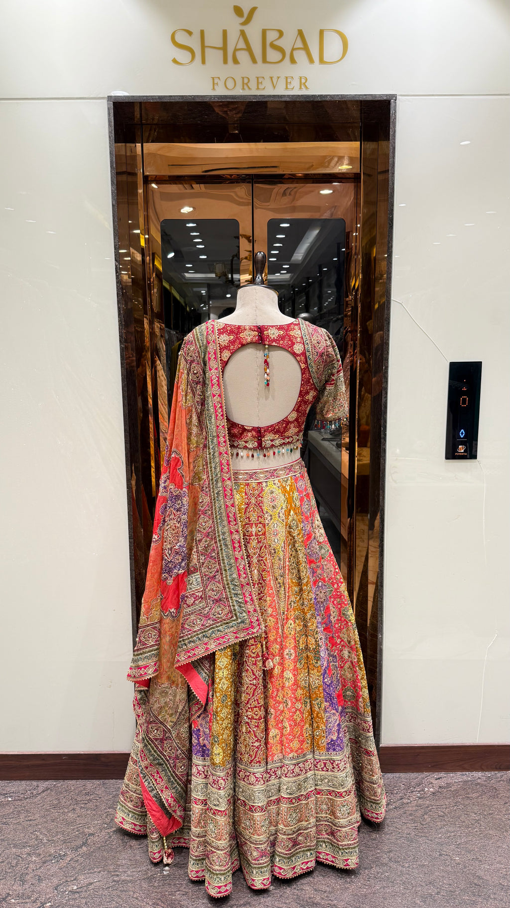 RANGREZ LEHENGA