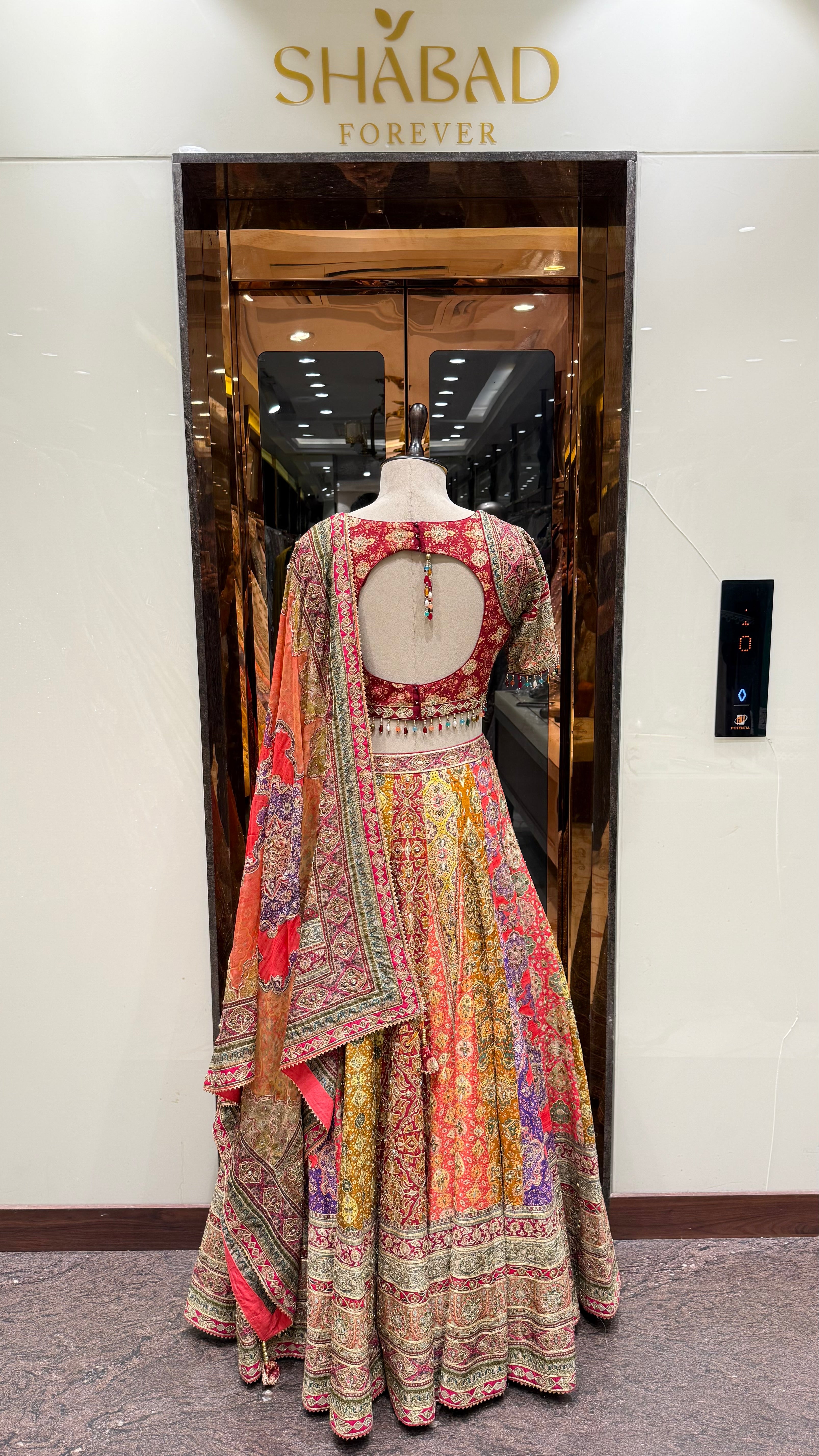 RANGREZ LEHENGA