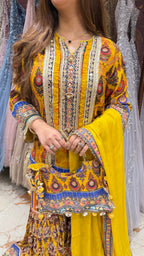 GENDA PHOOL GHARARA SUIT