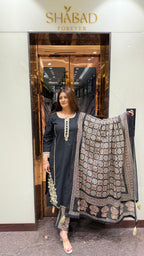HAMZA COTTON SUIT