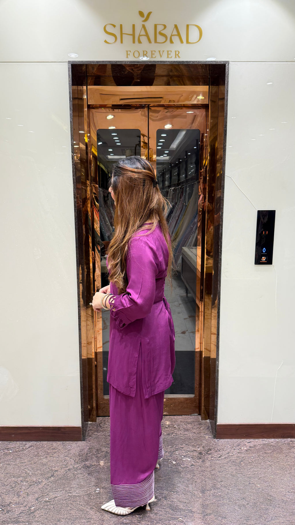 AURA FARSHI CO-ORD SET