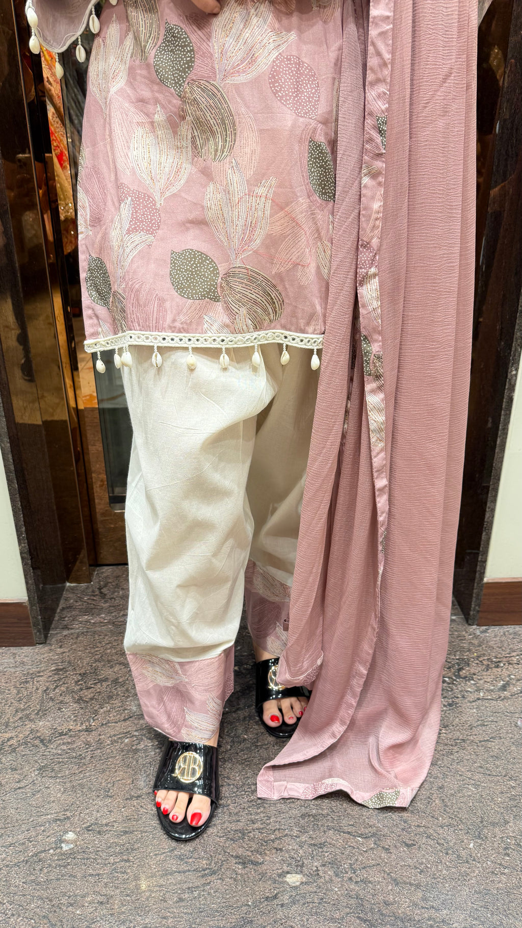 SAJDA MIRROR FARSHI SALWAR SUIT