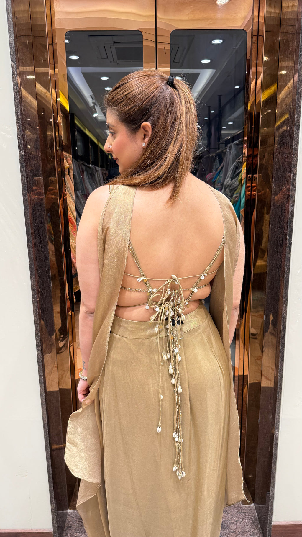Shell Backless Dress With Skirt
