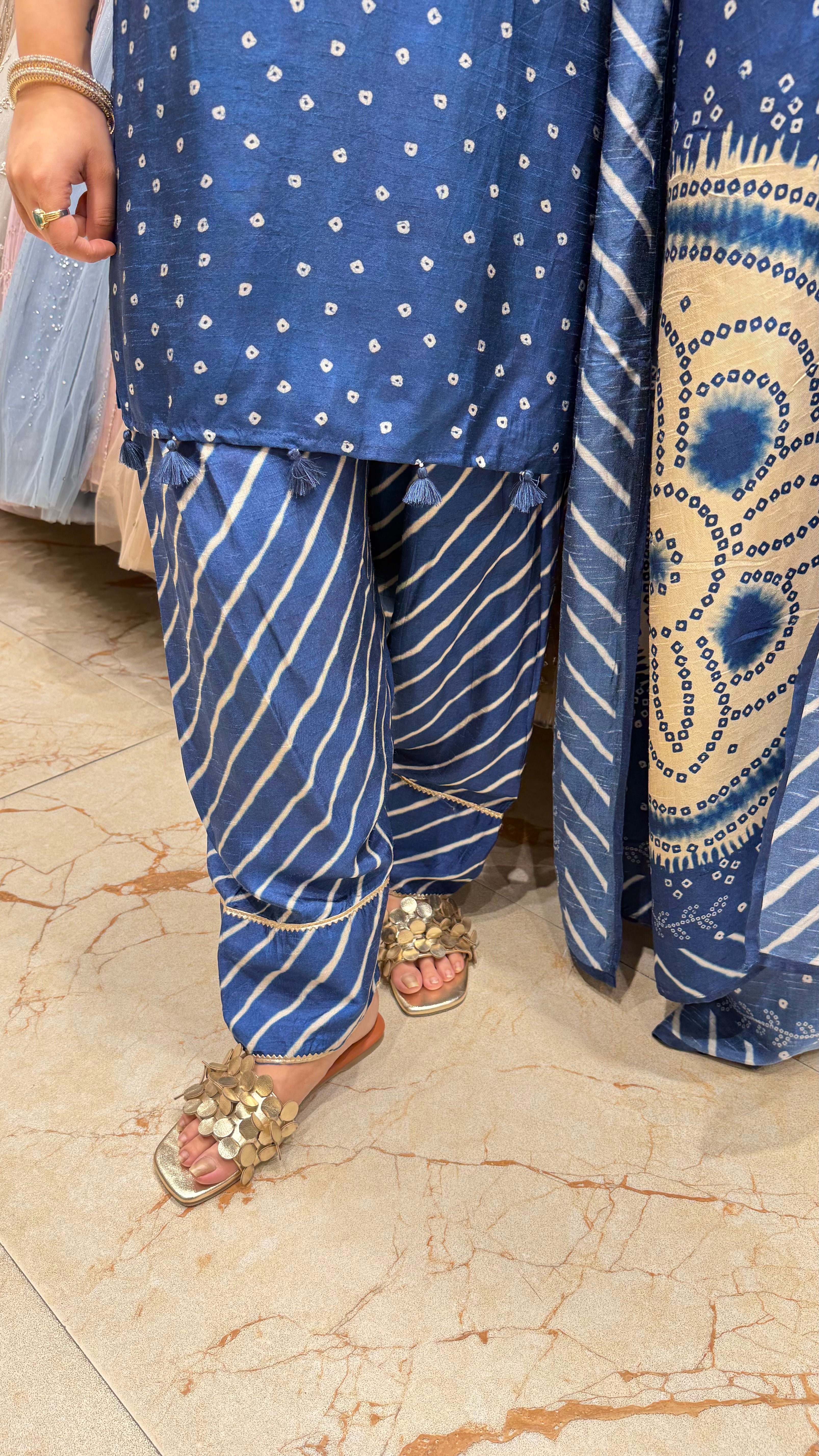 NOOR BANDHANI FARSHI SET