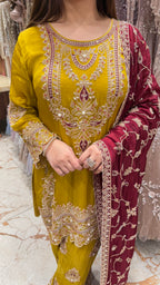 RANIYA HANDWORK SUIT