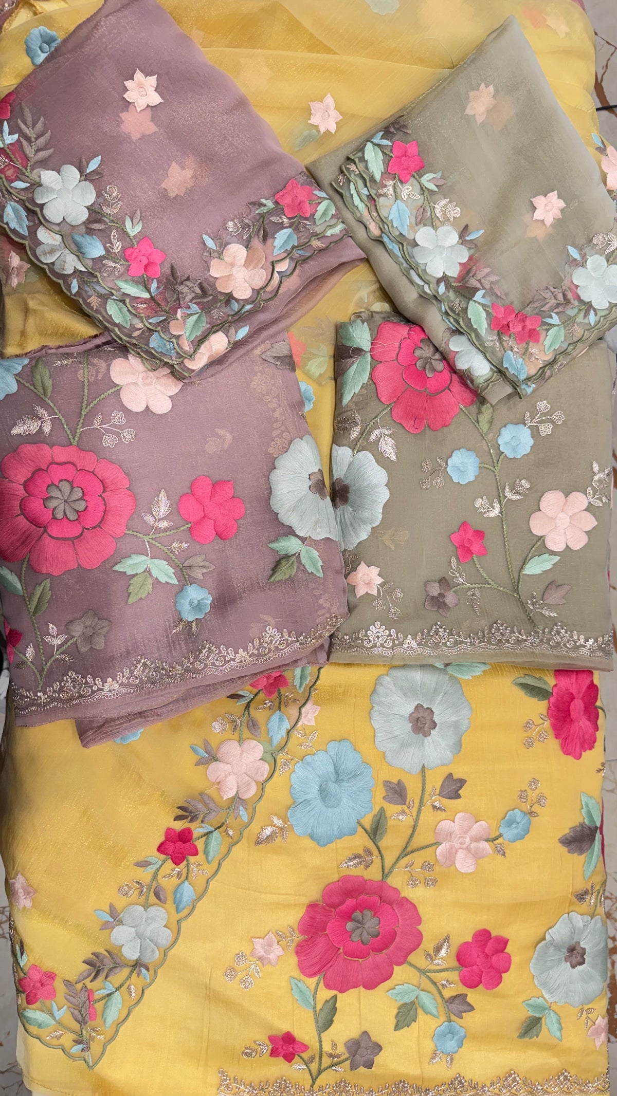 RANG-BAHAR UNSTITCHED SUIT
