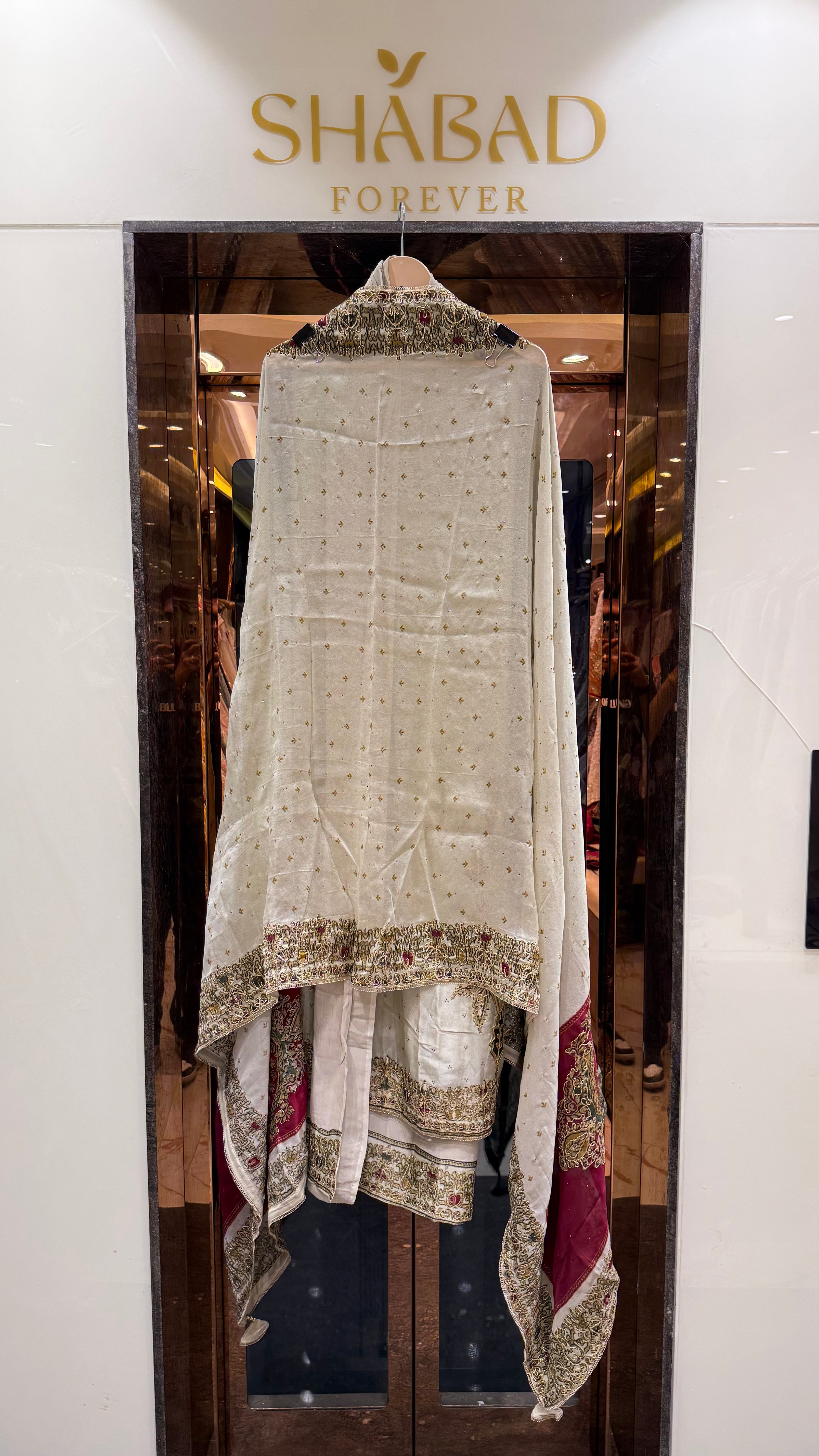 MISHU UNSTITCHED SUIT