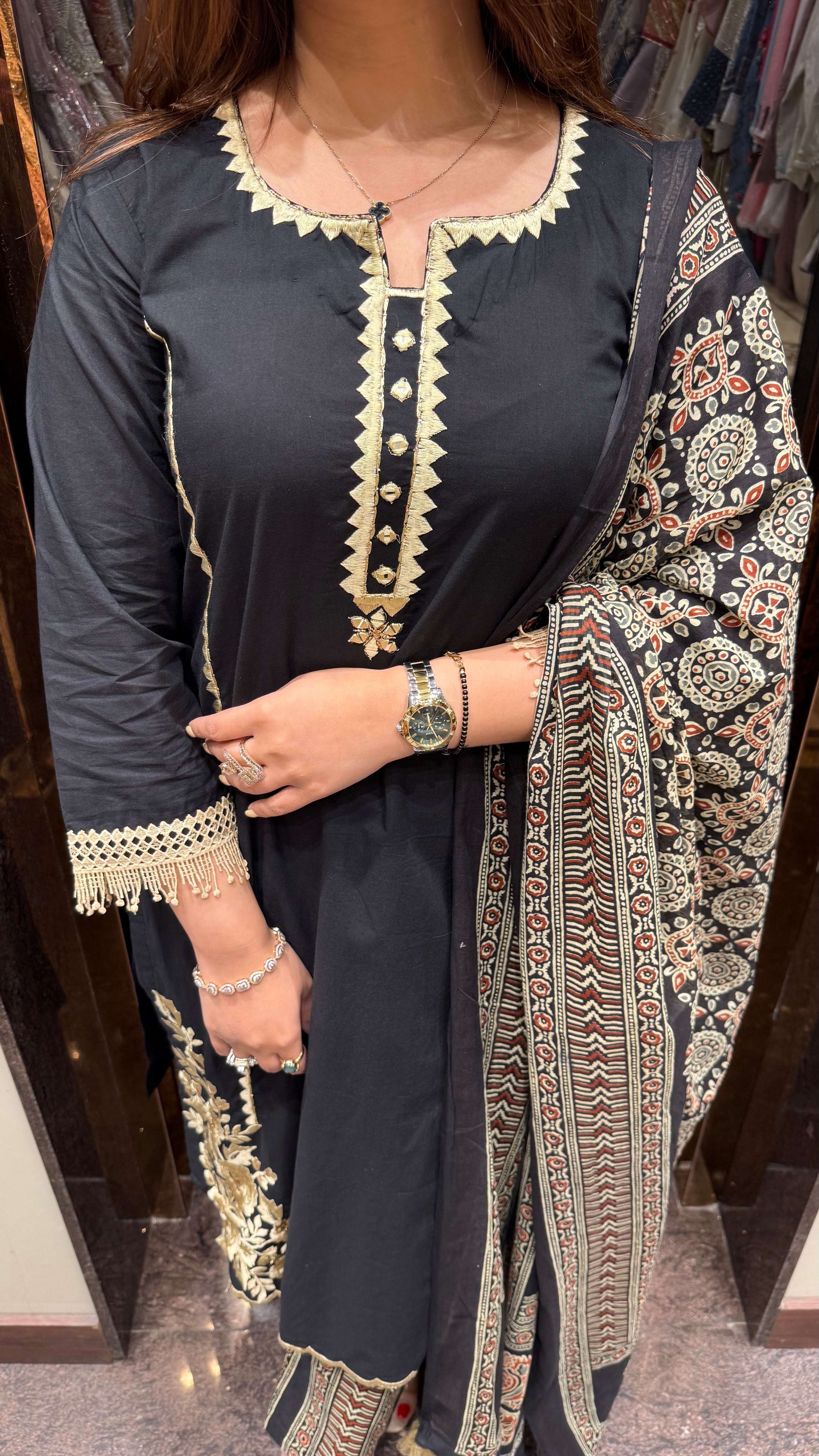 HAMZA COTTON SUIT