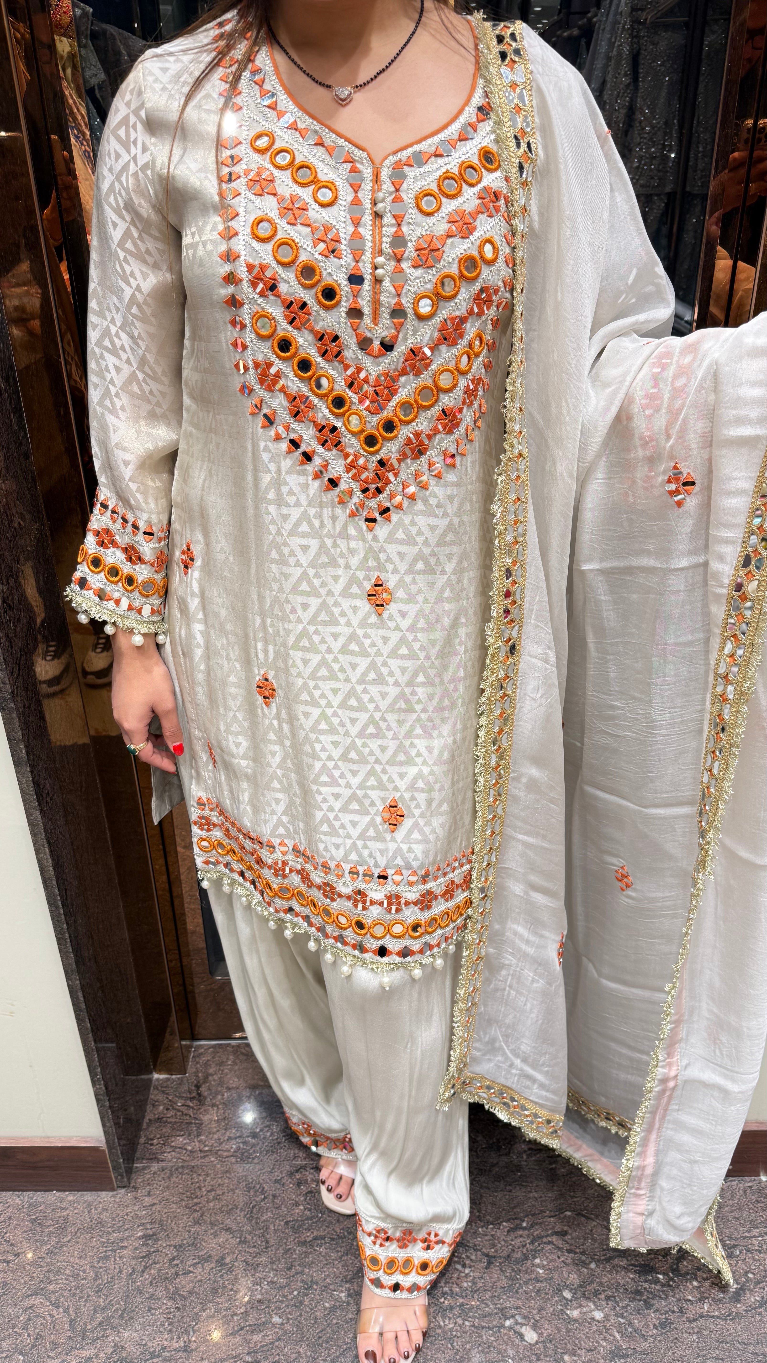 Colourpop Mirror Farshi Salwar Suit
