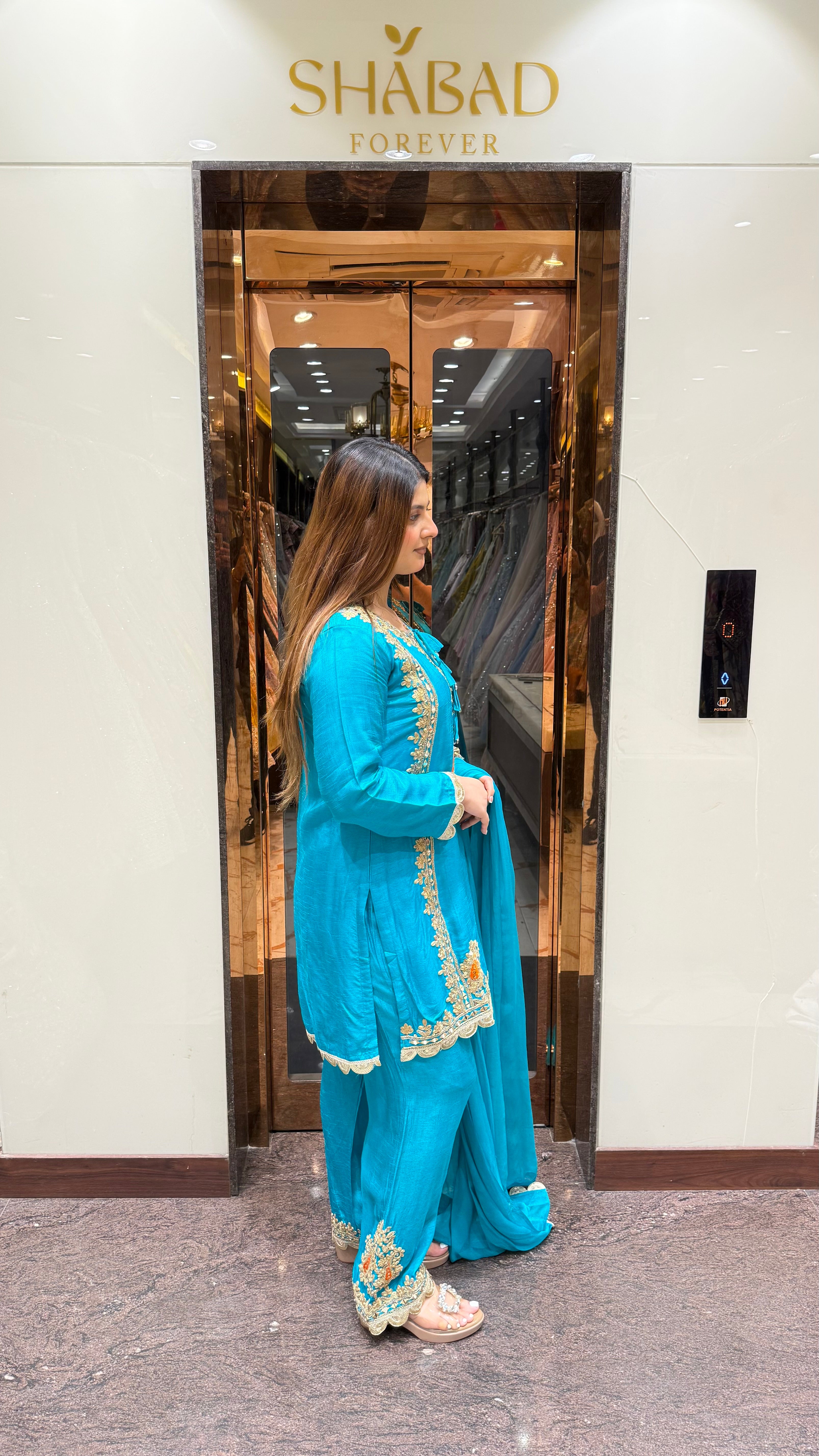 RANGBAAZ READYMADE SUIT