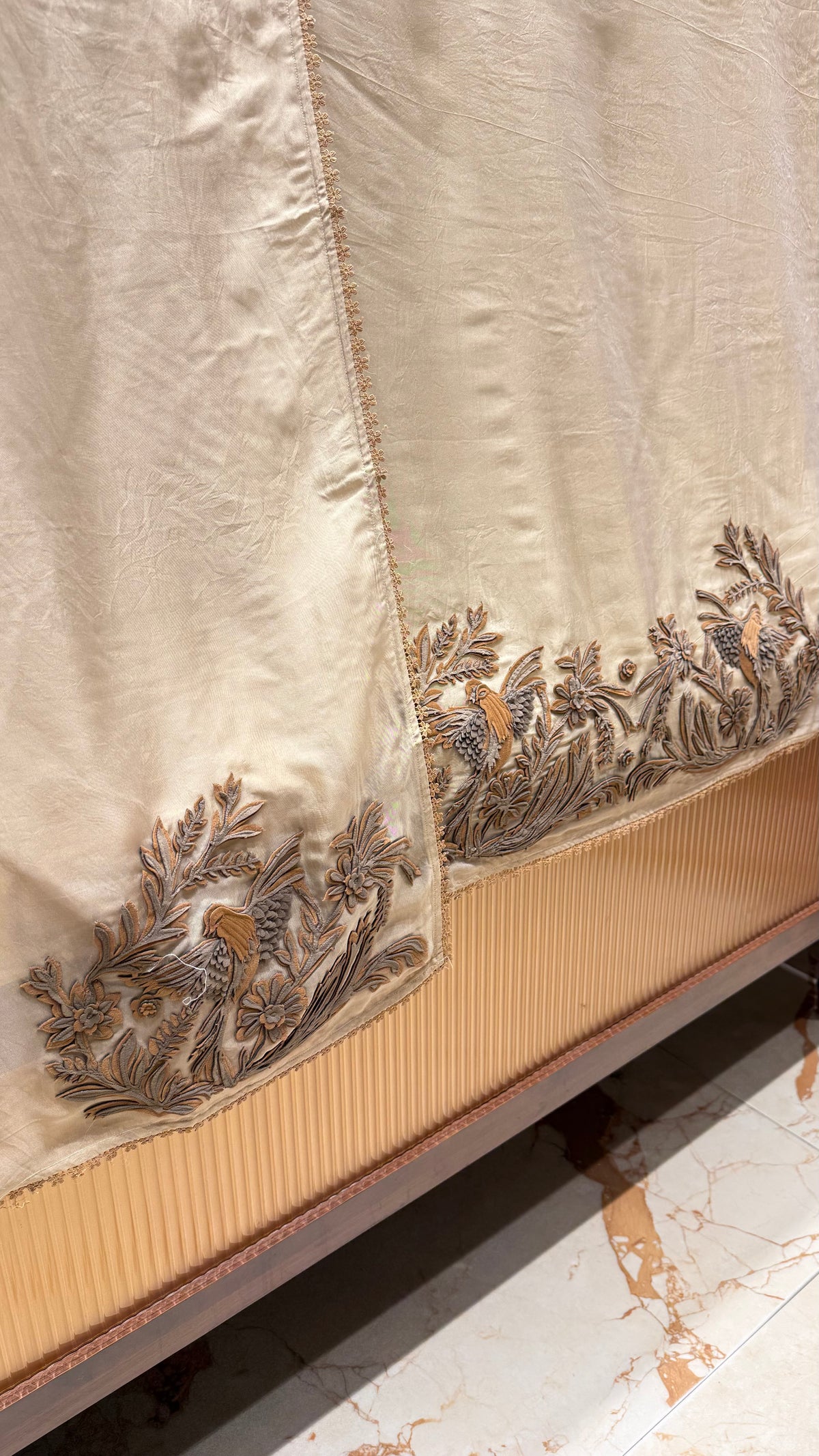 DESERT PALM ORGANZA UNSTITCHED SUIT