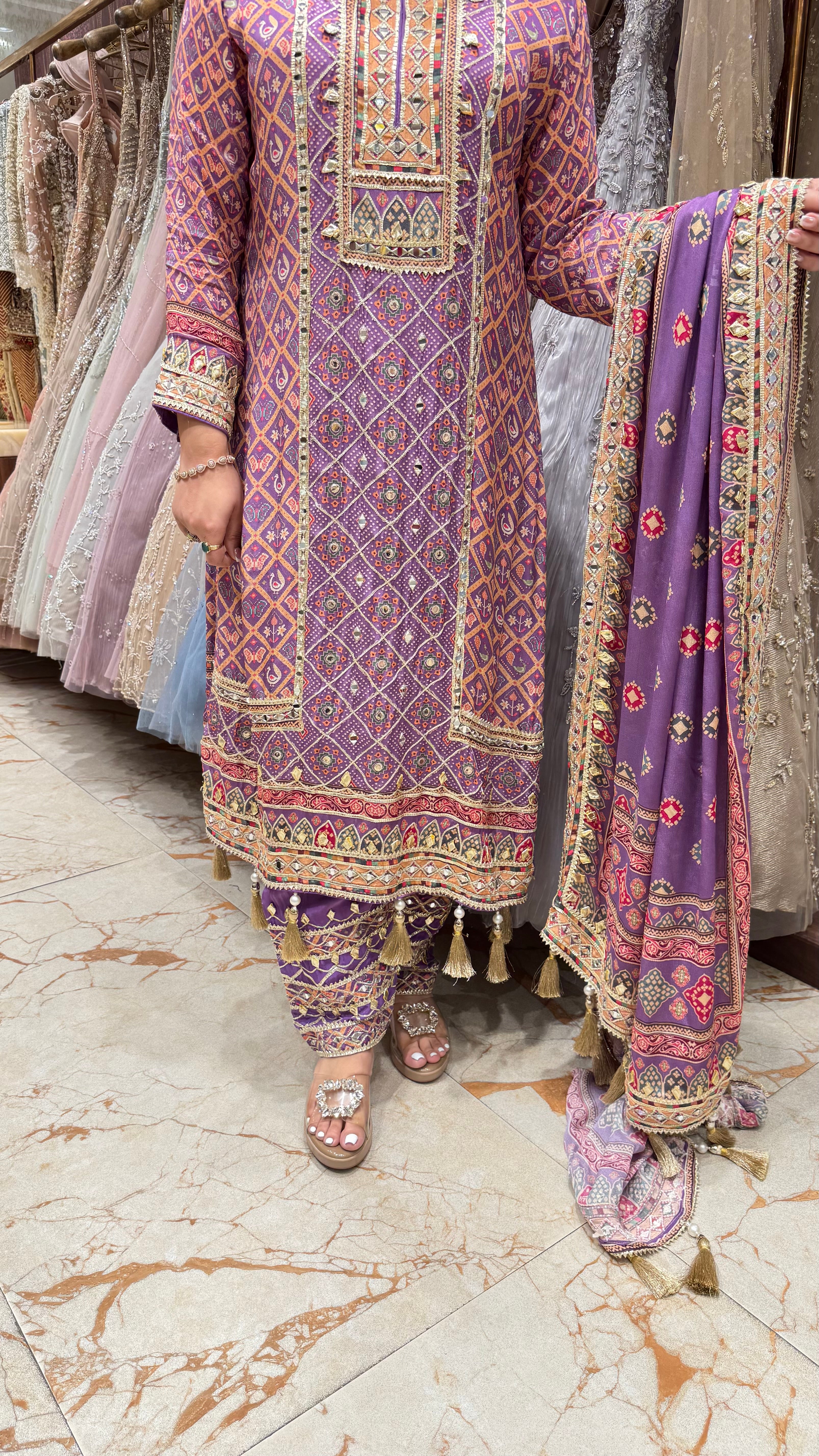 AANGAN READYMADE SUIT