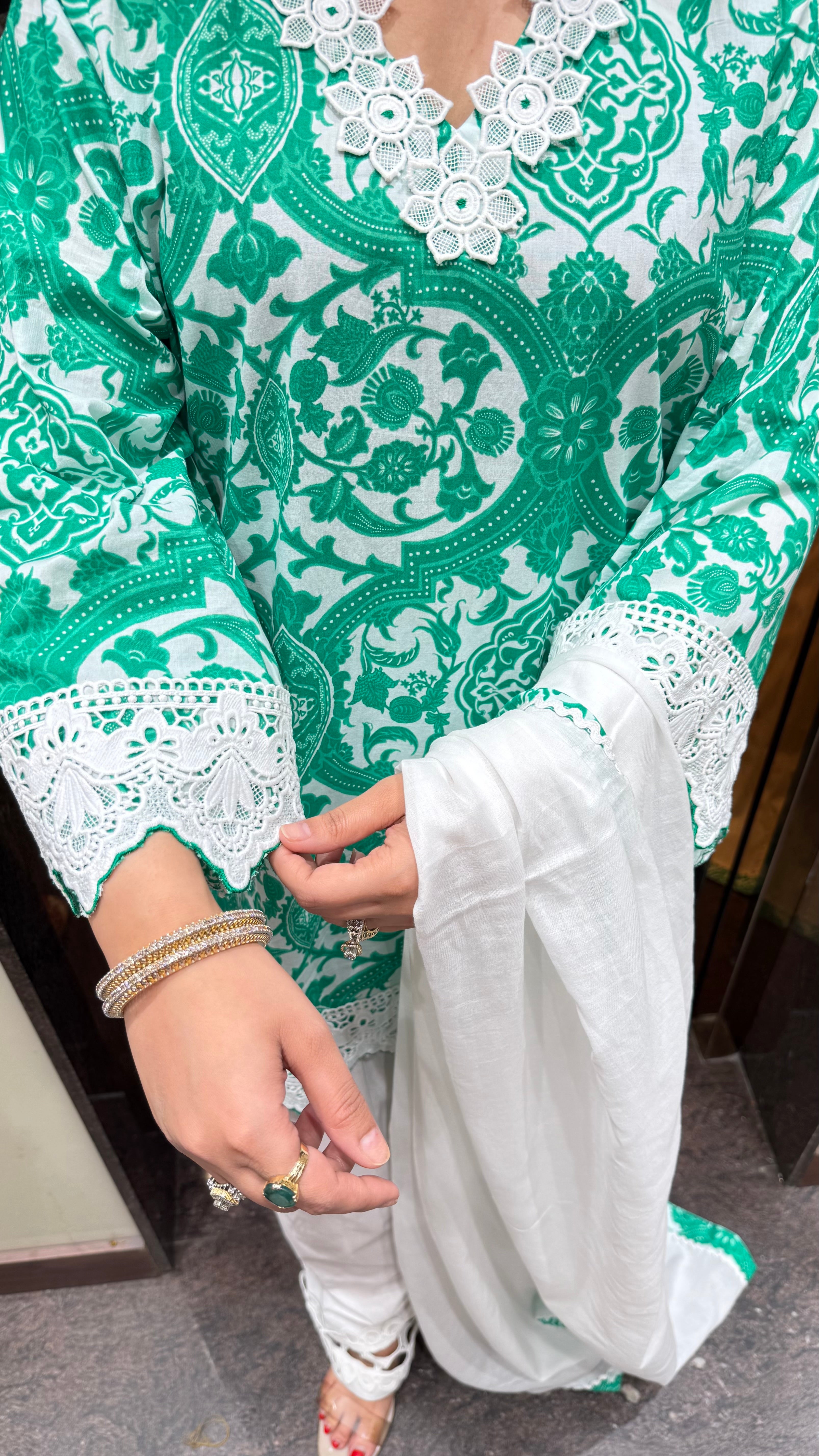 VIHANA FARSHI SALWAR SUIT