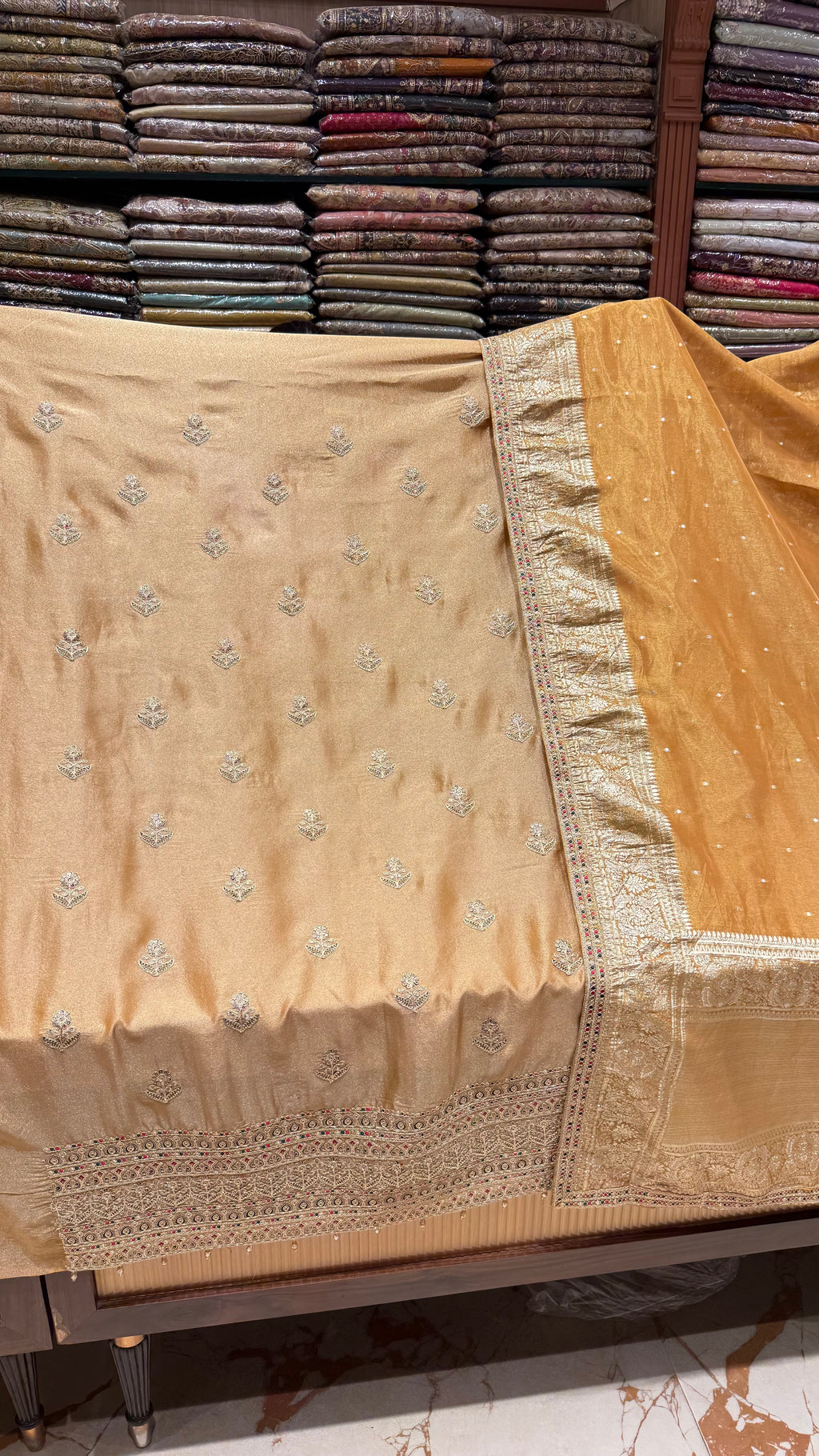 RIVAAYA SHIMMER BANARSI UNSTITCHED SUIT