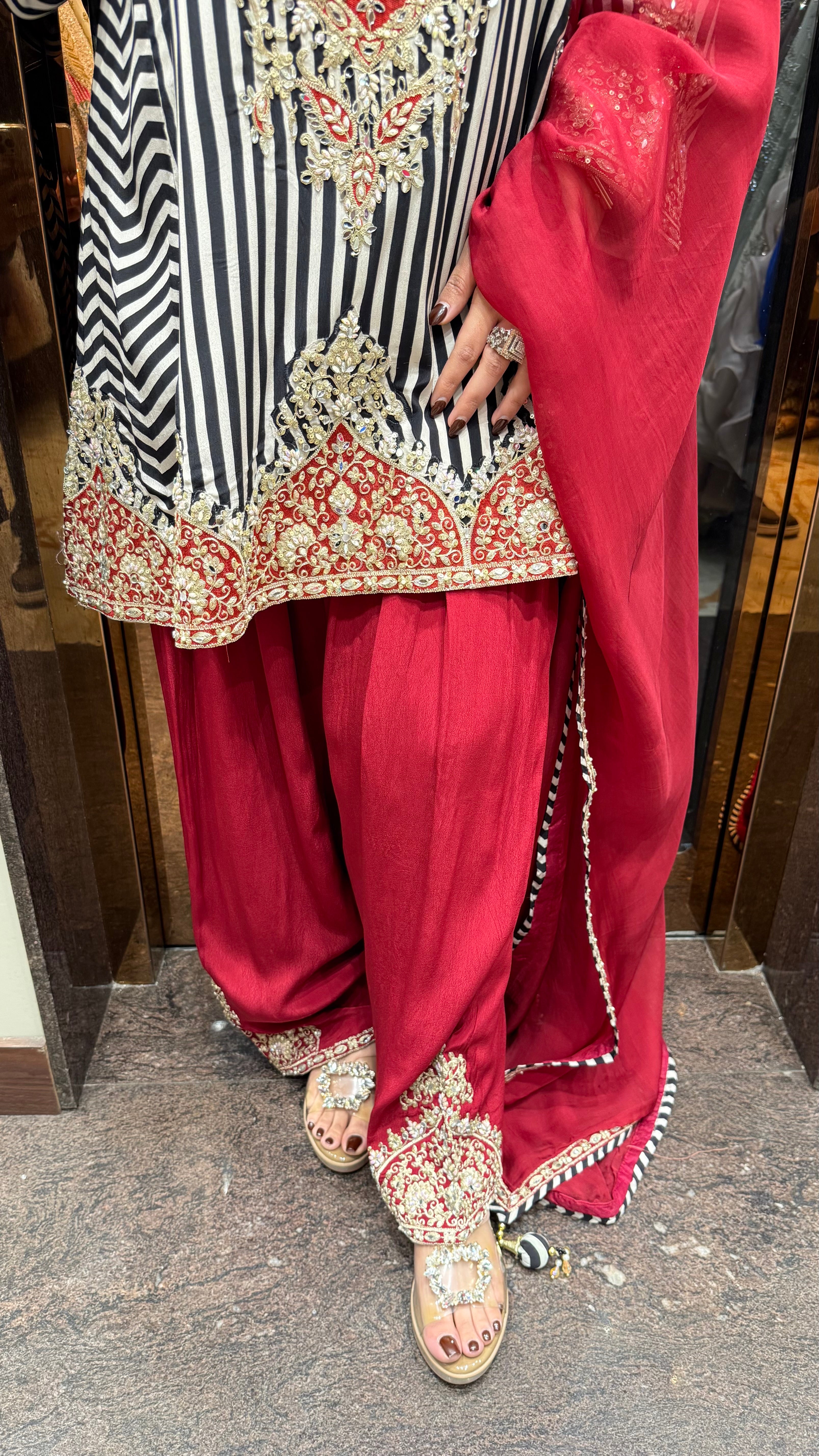 Ayra farshi stripes salwar suit