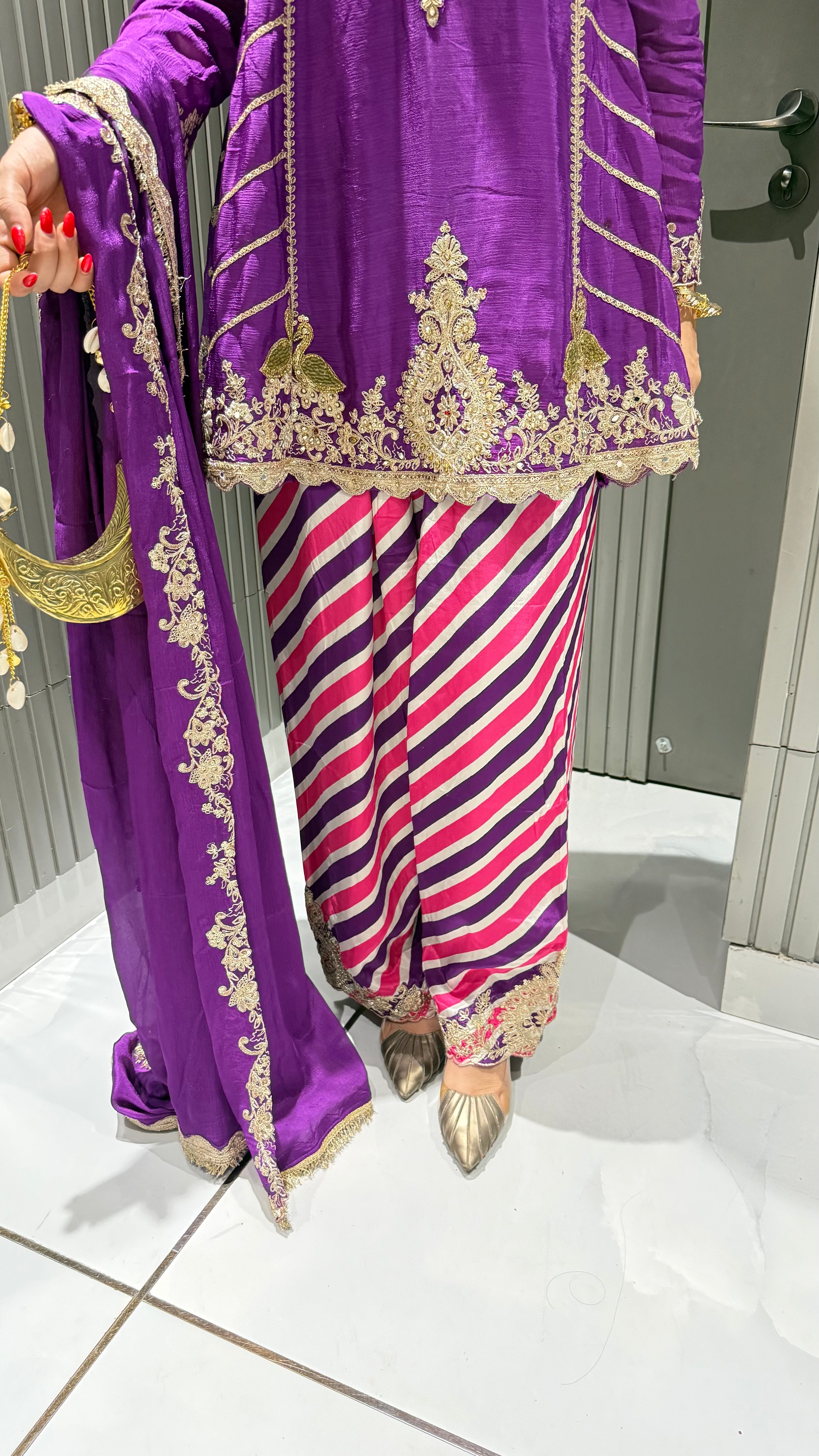 PATOLA LEHAR SALWAR SUIT