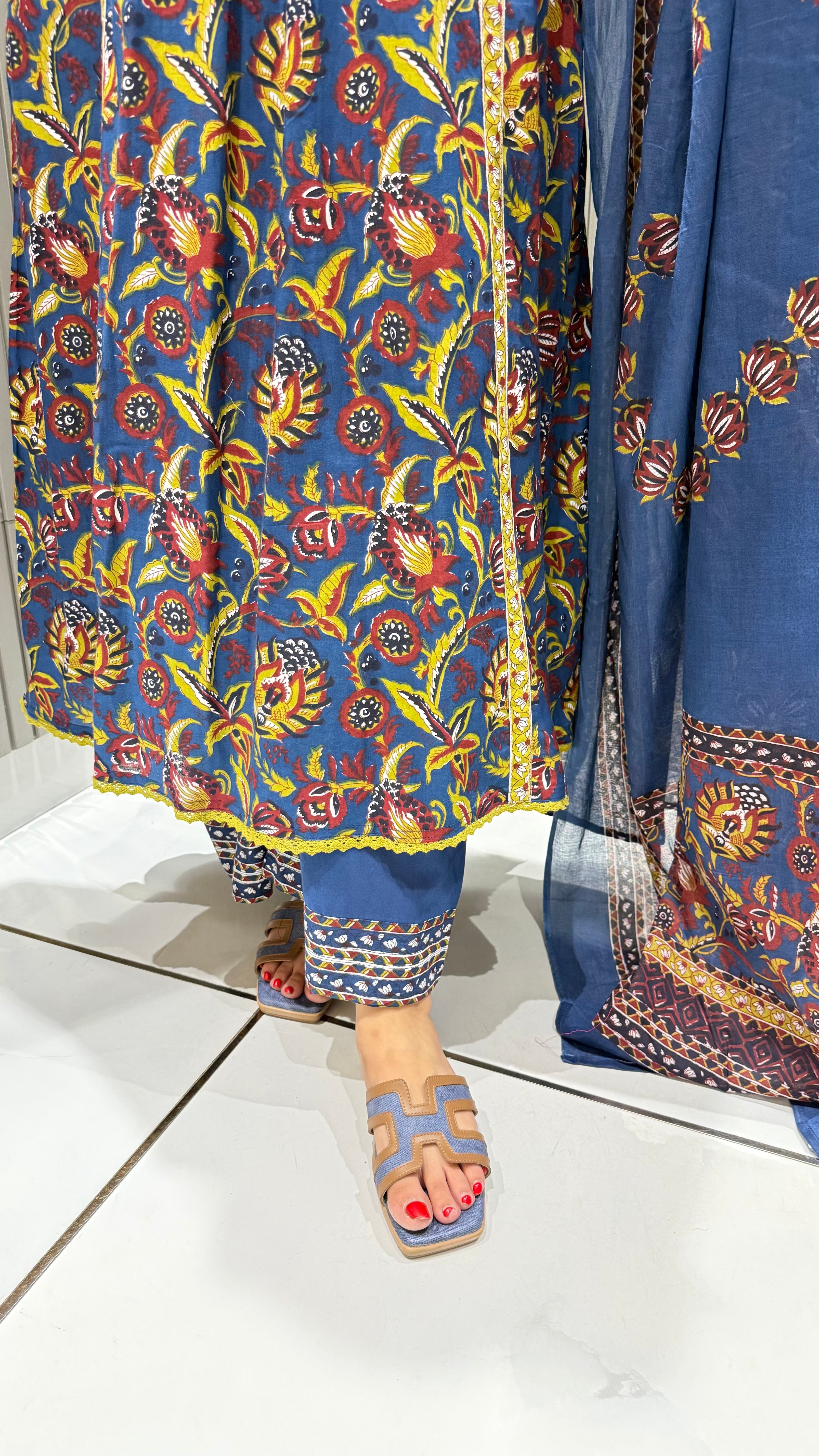 MIAM READYMADE COTTON SUIT