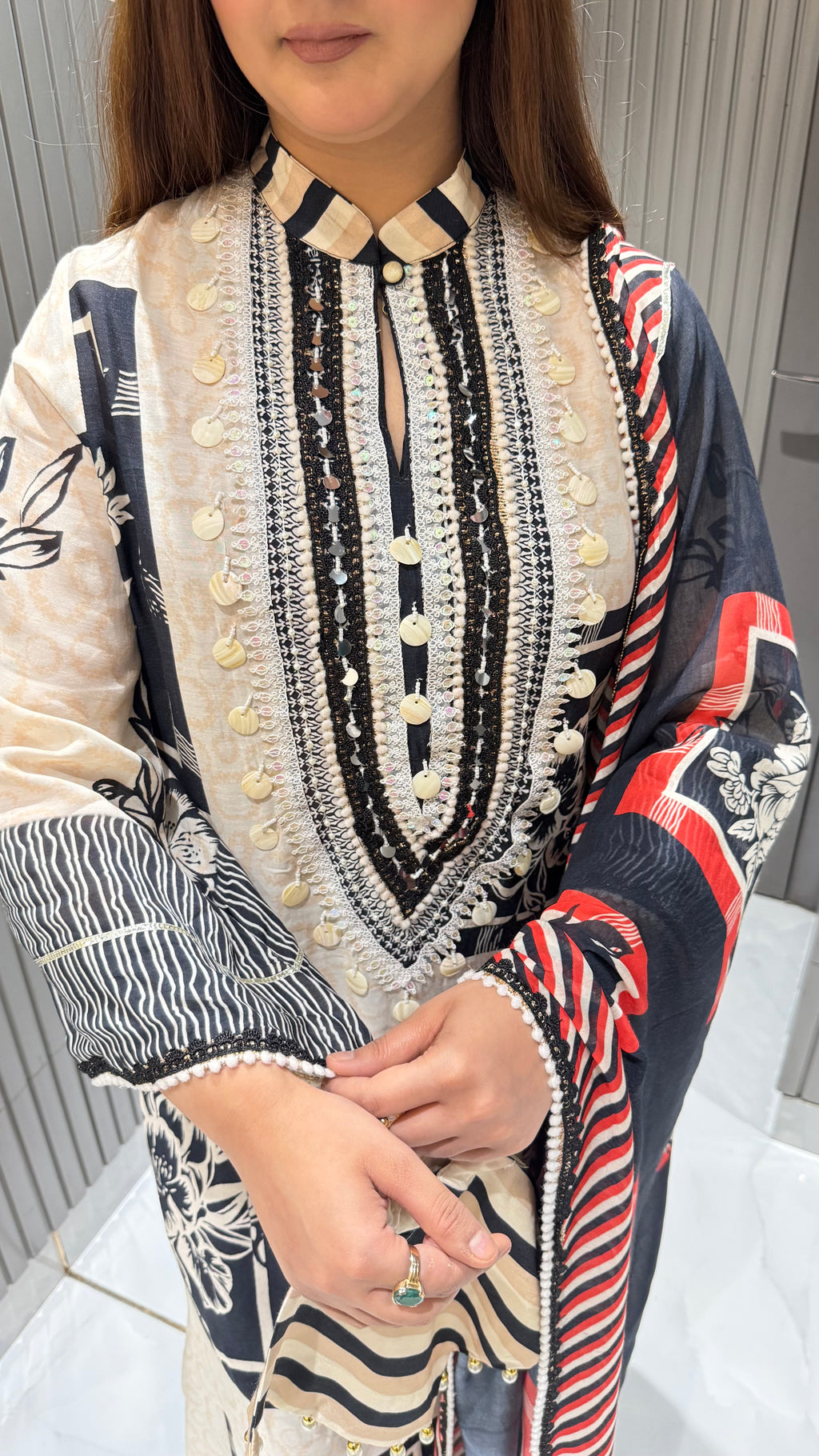 ZYRA MUSLIN CREPE LAWN SUIT