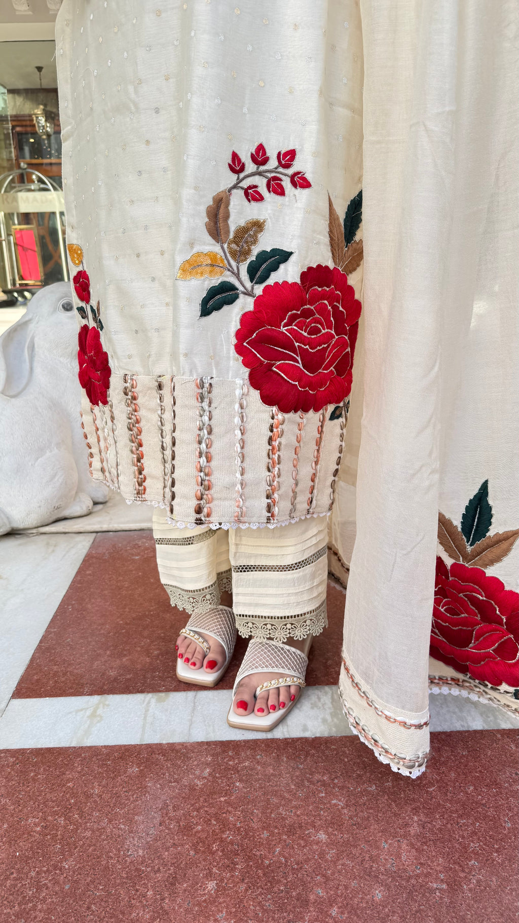 ROSE STRIP UNSTITCHED SUIT