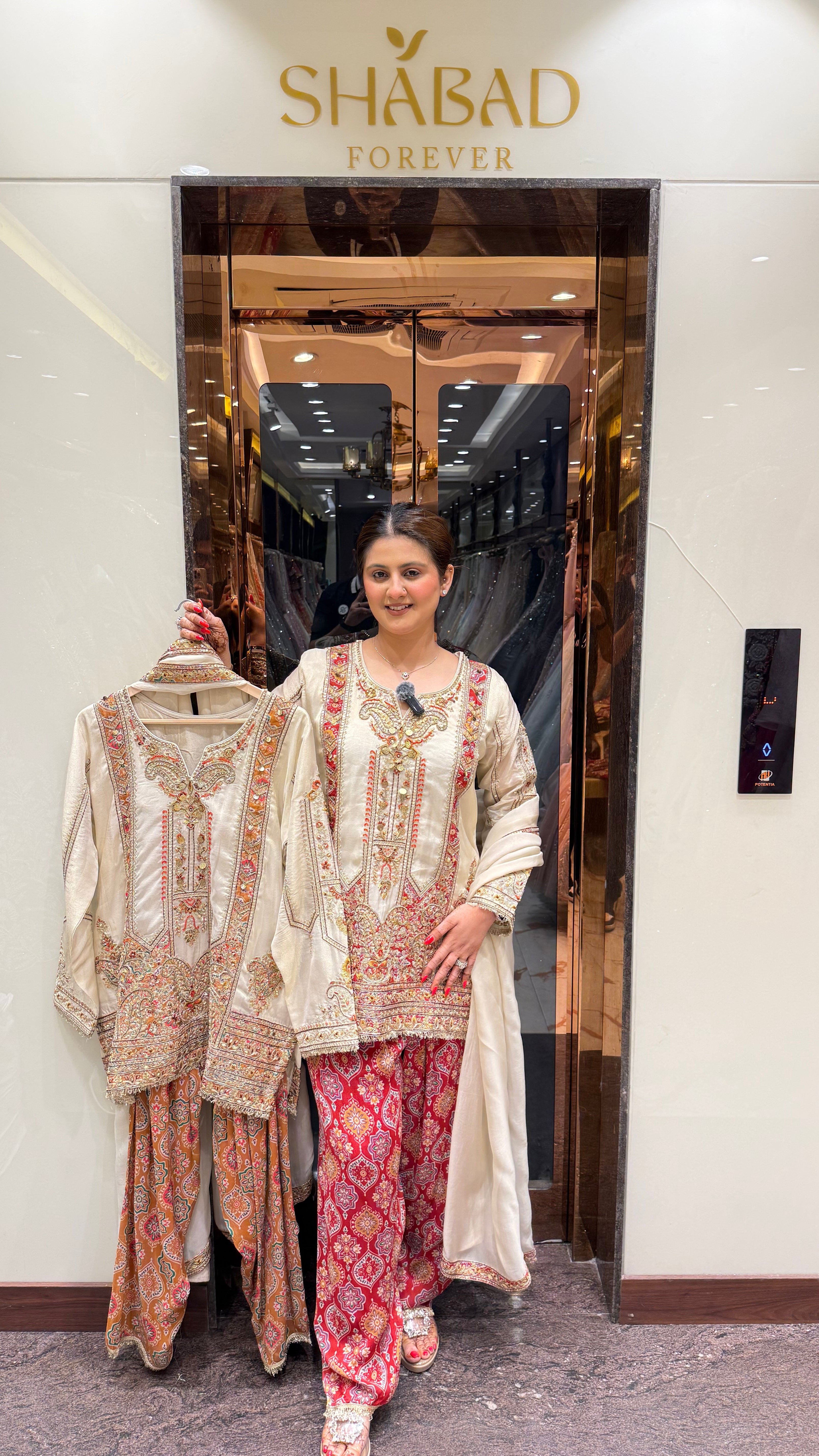 Lashkara Printed Salwar Suit