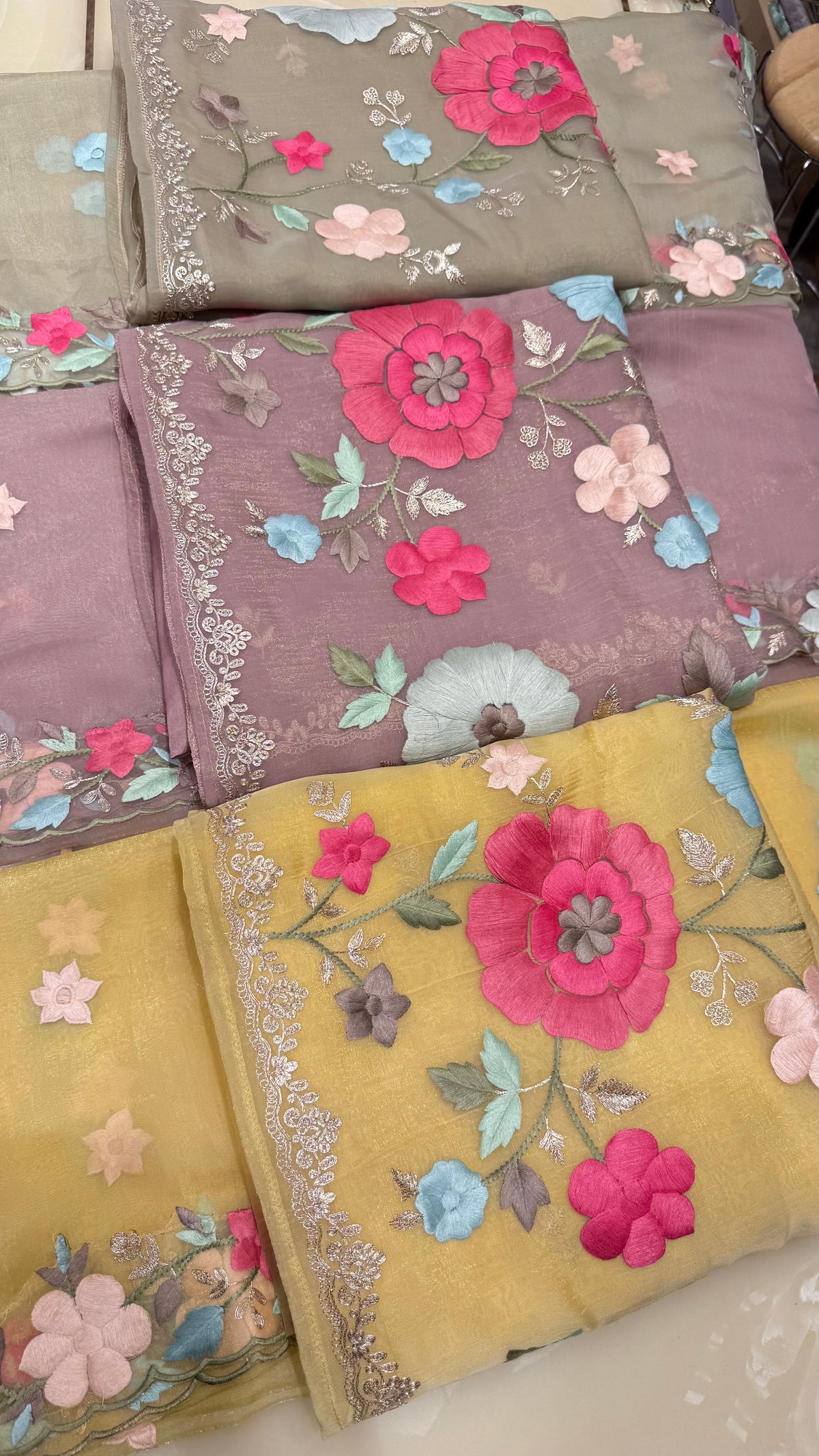 RANG-BAHAR UNSTITCHED SUIT