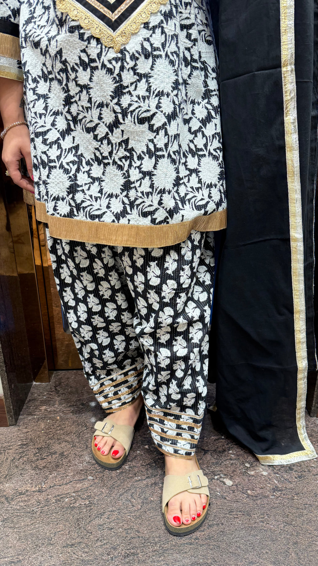 SEERAT COTTON SALWAR SUIT