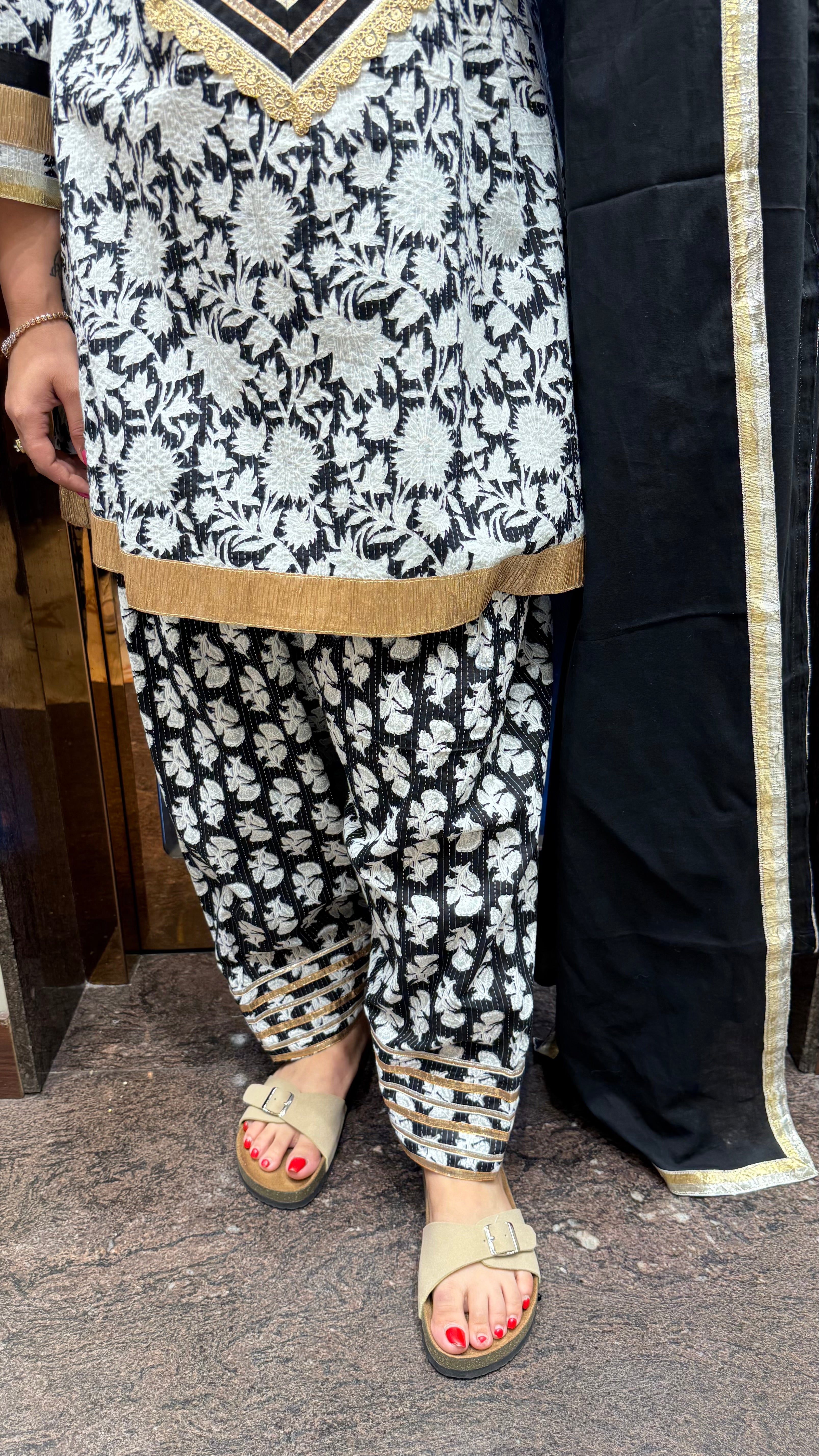 SEERAT COTTON SALWAR SUIT